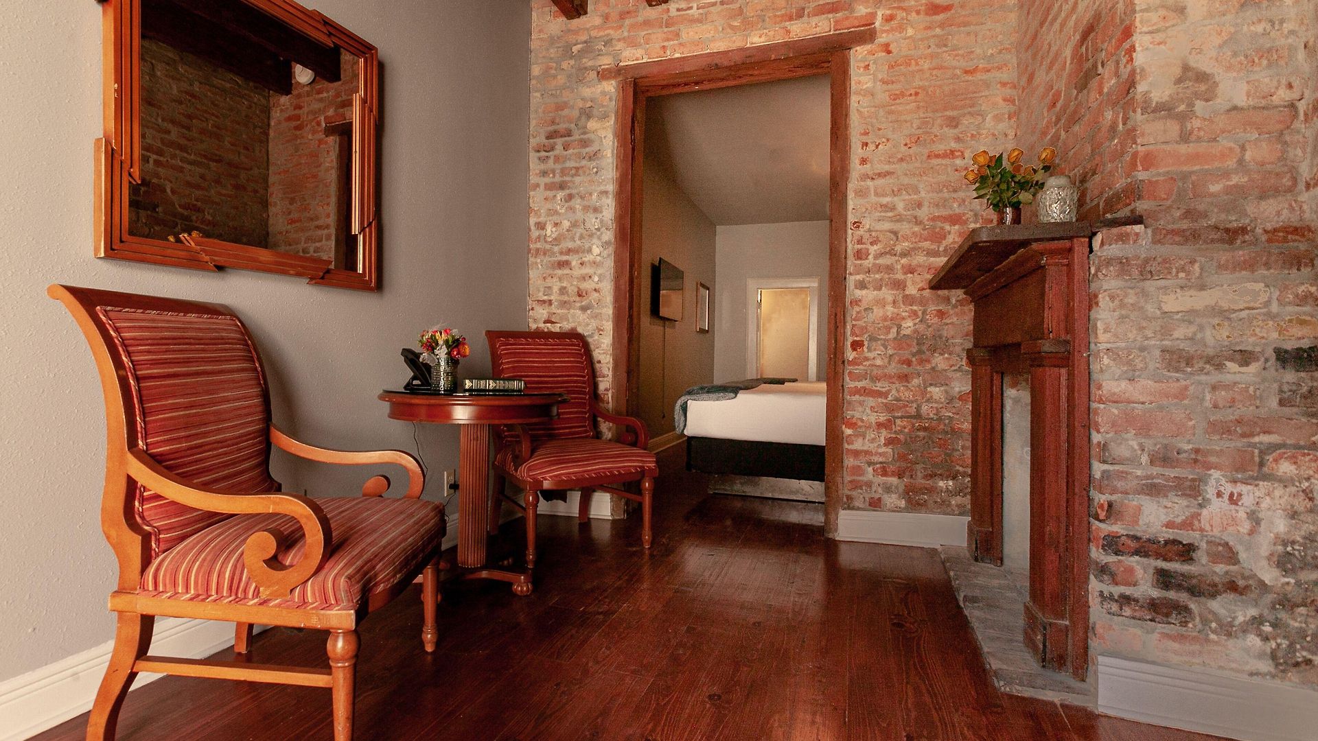 Courtyard By The French Quarter Hotel 3*