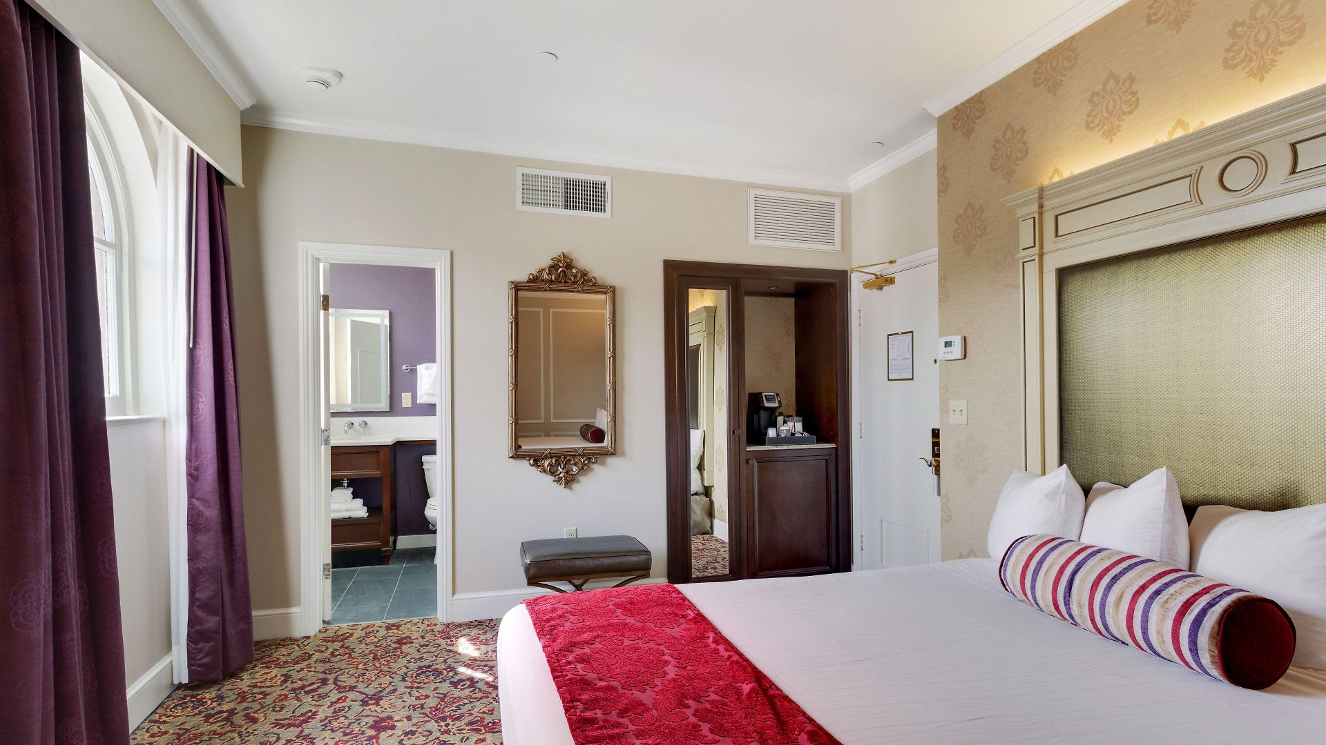 Hotel Conti