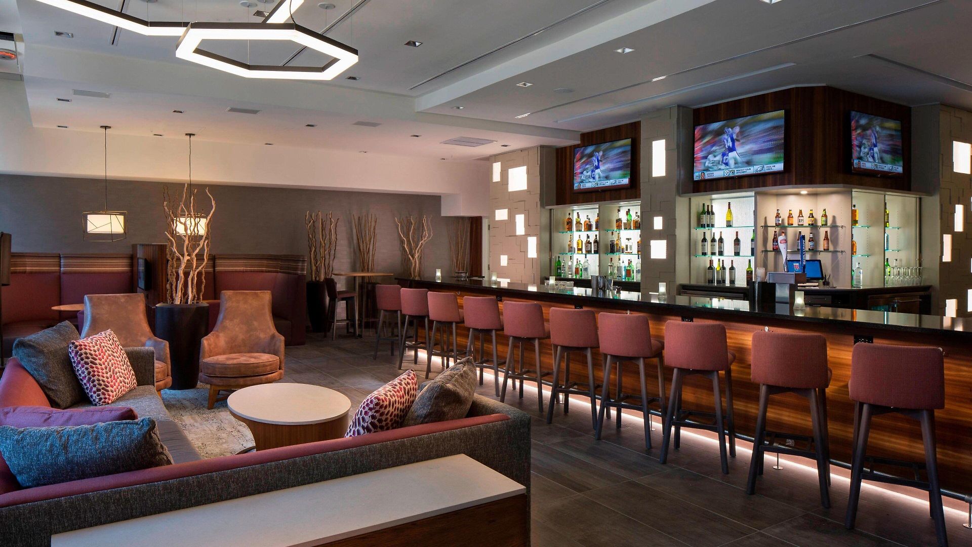 Courtyard By Marriott Downtown Near The French Quarter Hotel New Orleans