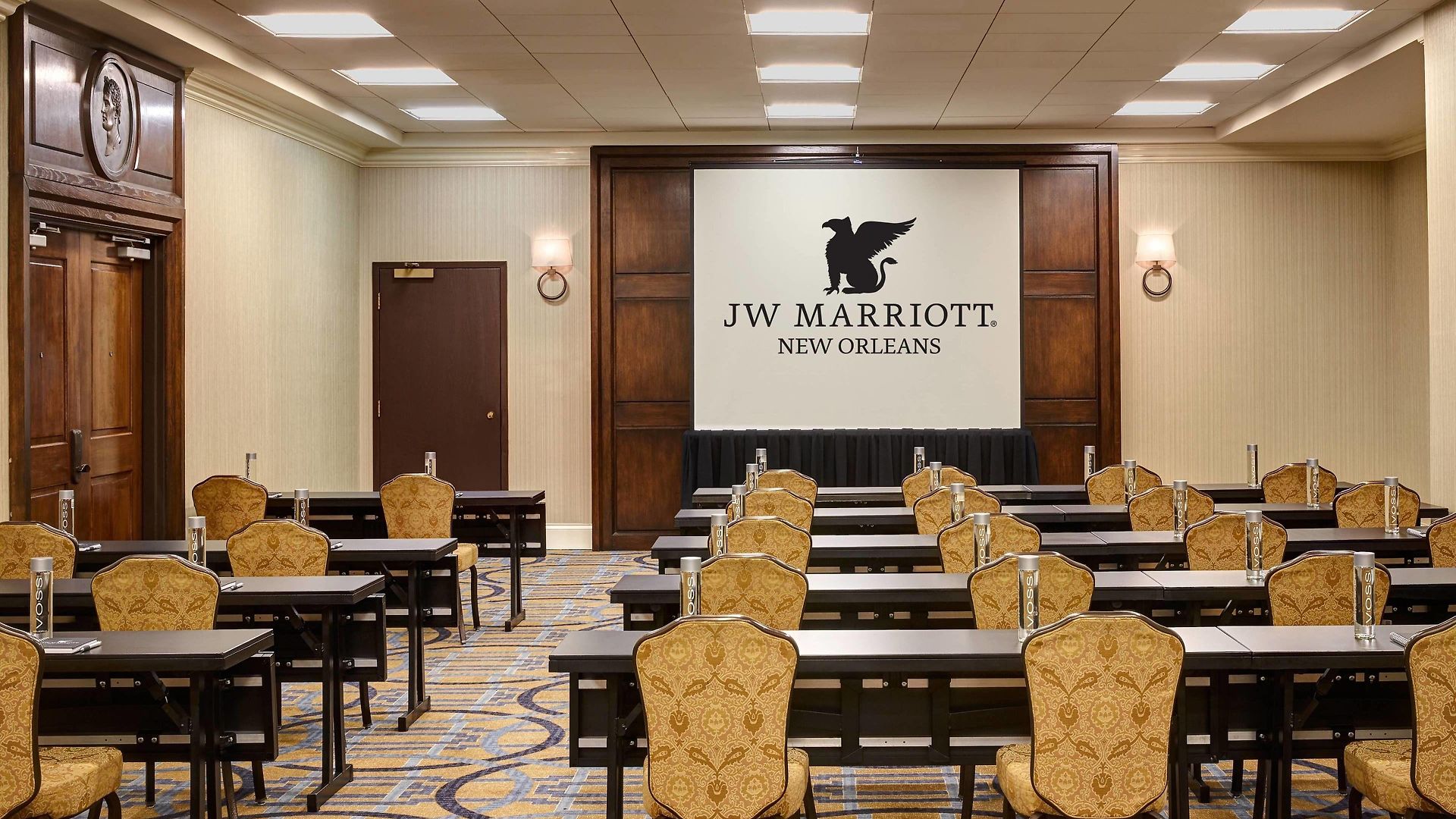 Jw Marriott Hotel 4*