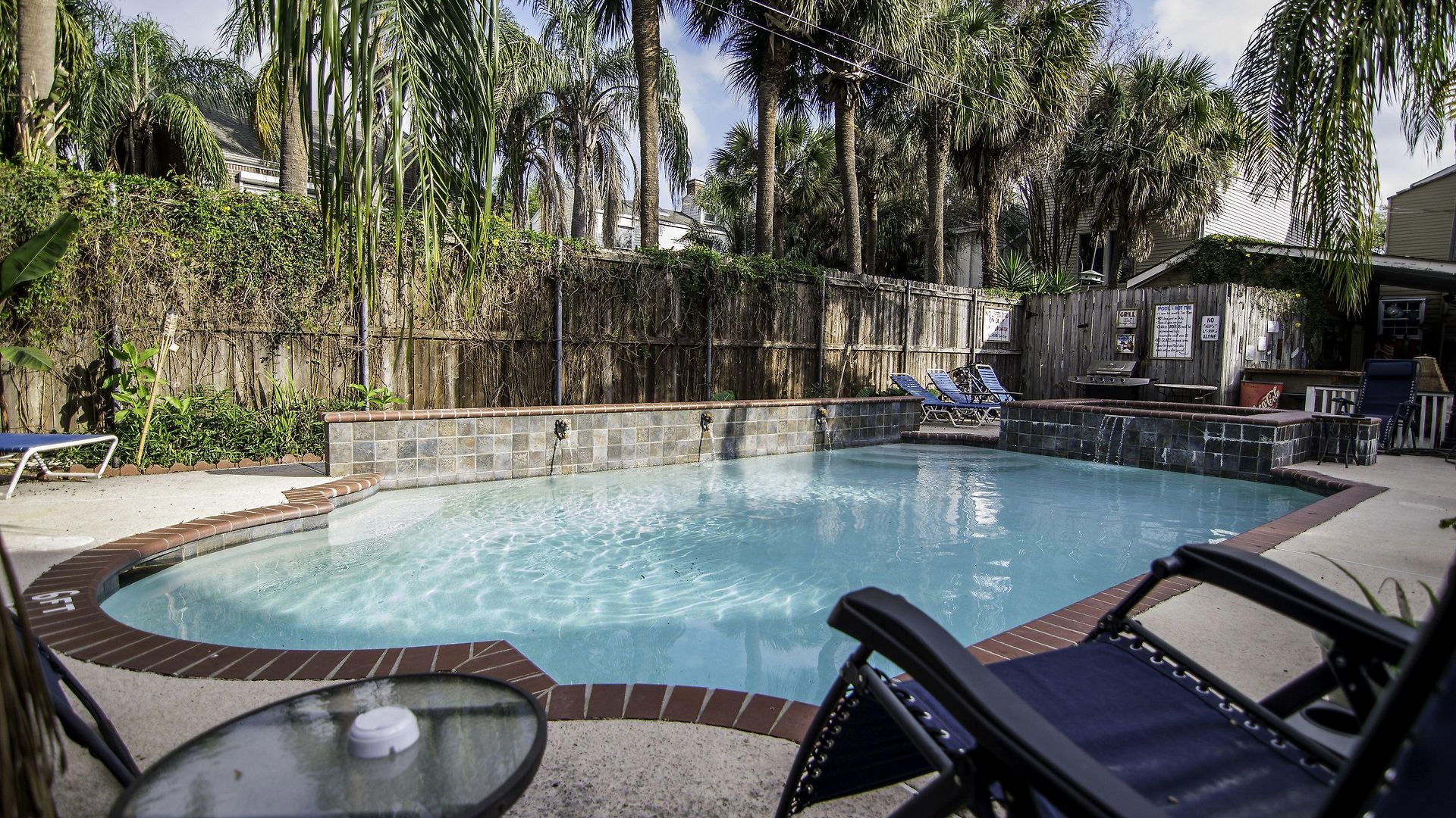 Hotel Rathbone Mansions 3*