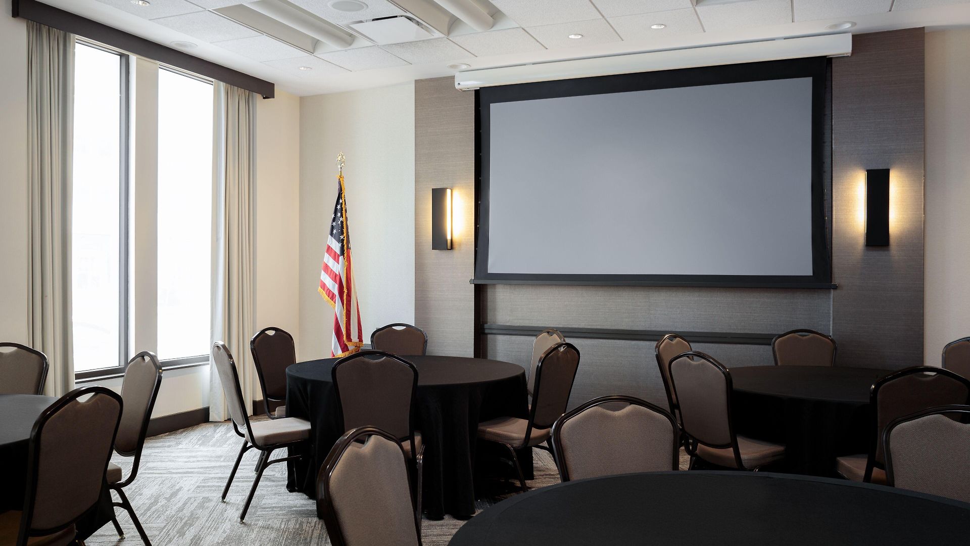 Hyatt Place Convention Center