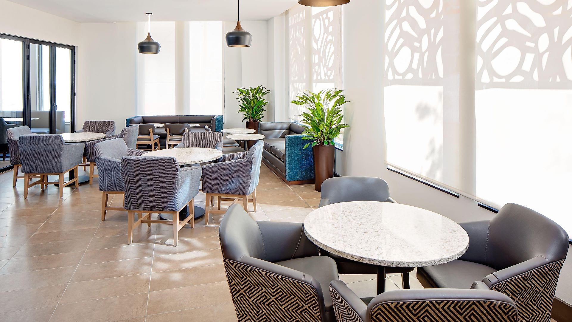 Hyatt Place Convention Center Hotel 3*