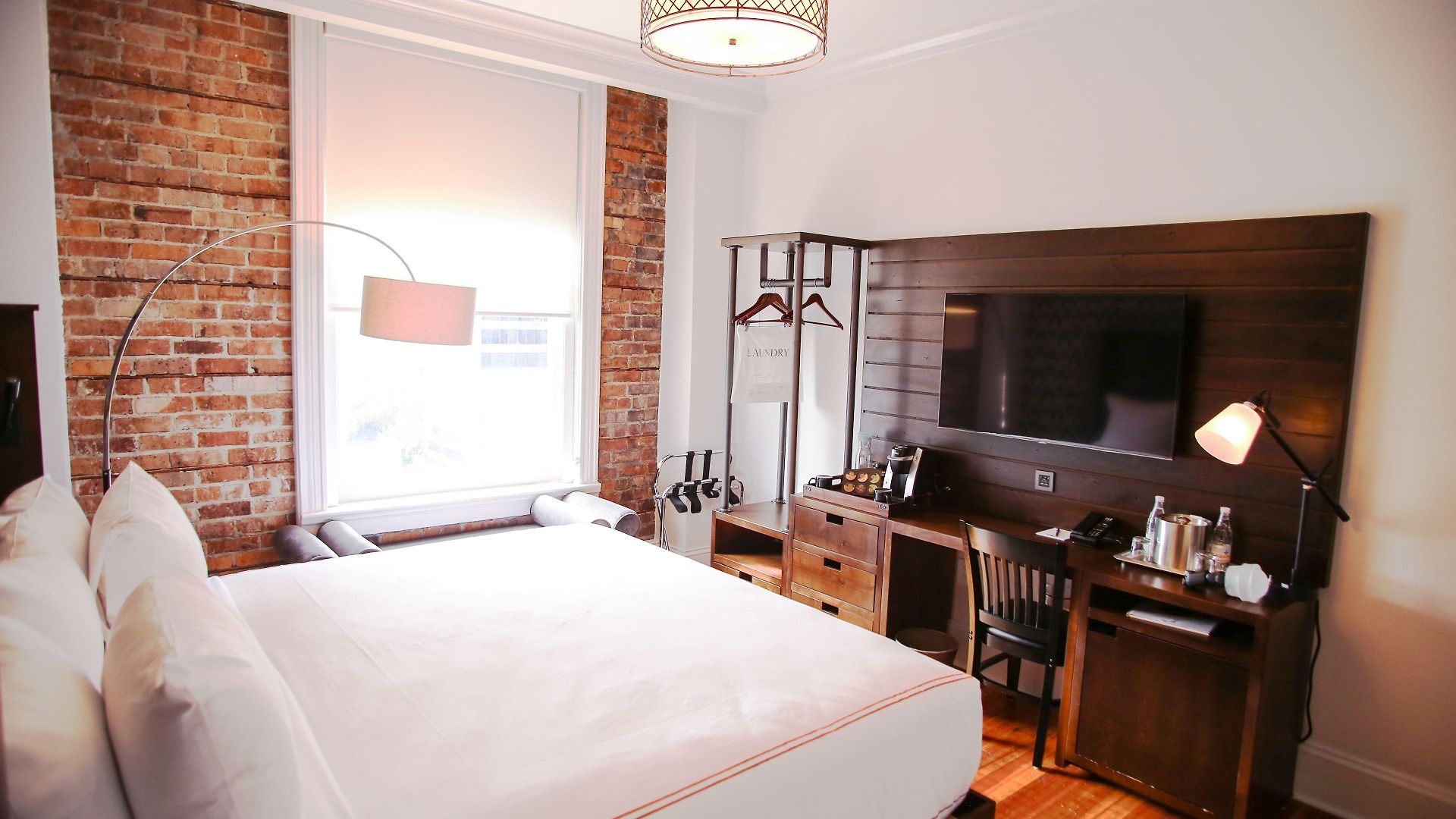 Q&c And Bar New Orleans, Autograph Collection 4*