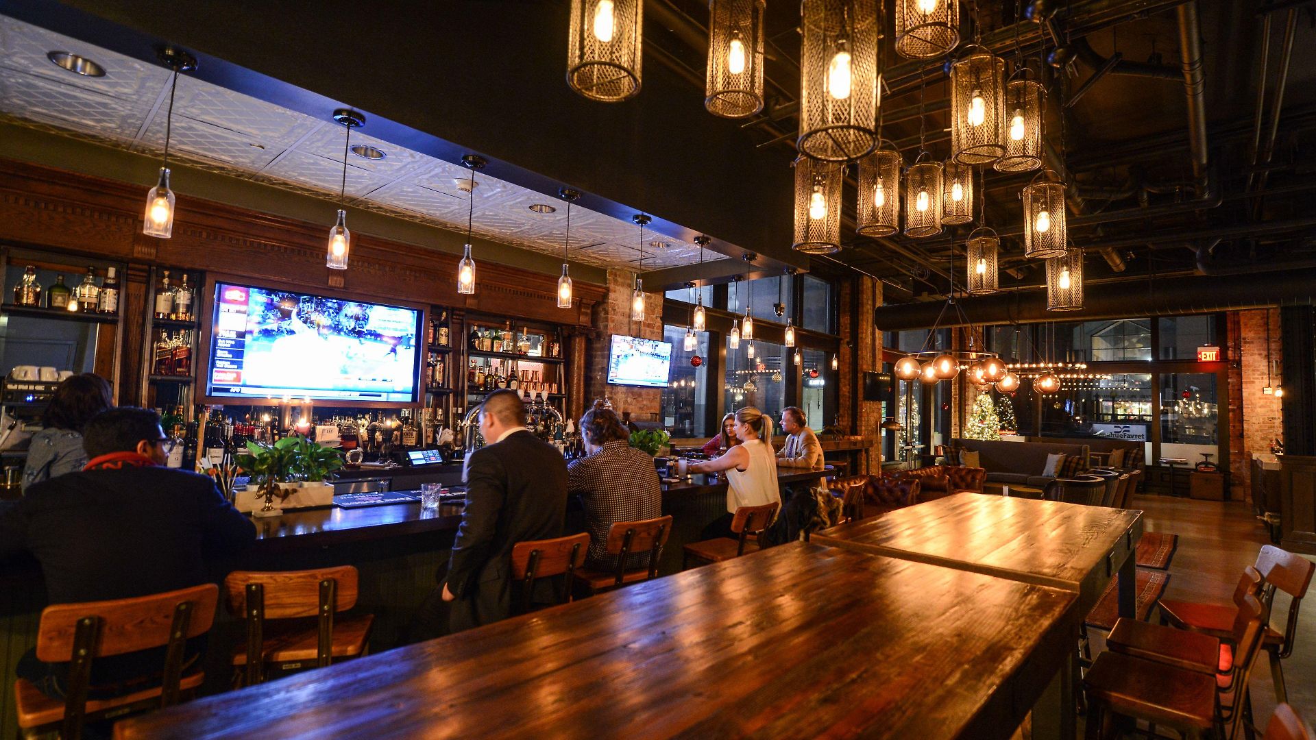 Q&c And Bar New Orleans, Autograph Collection