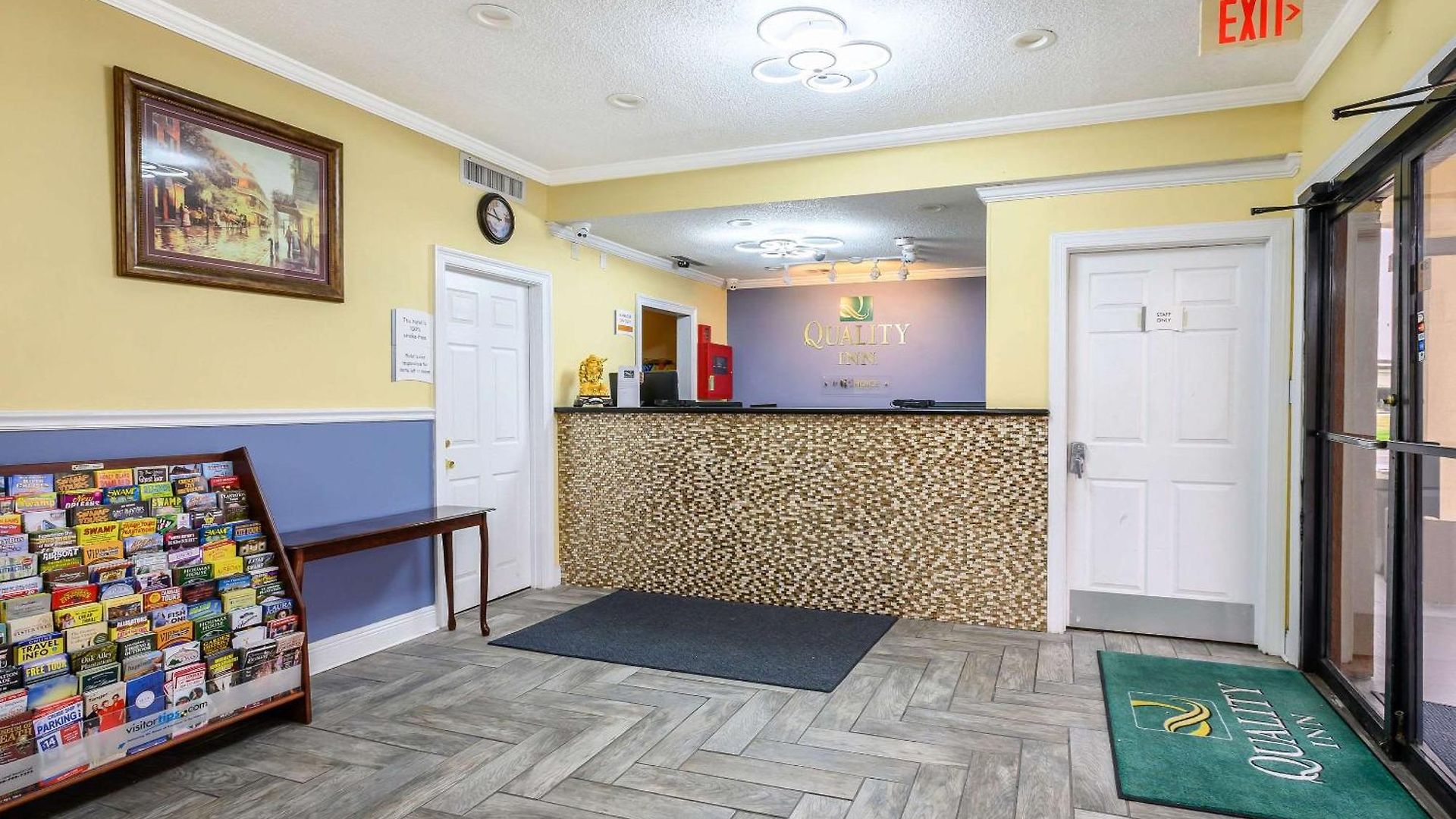 Hotel Quality I-10 East