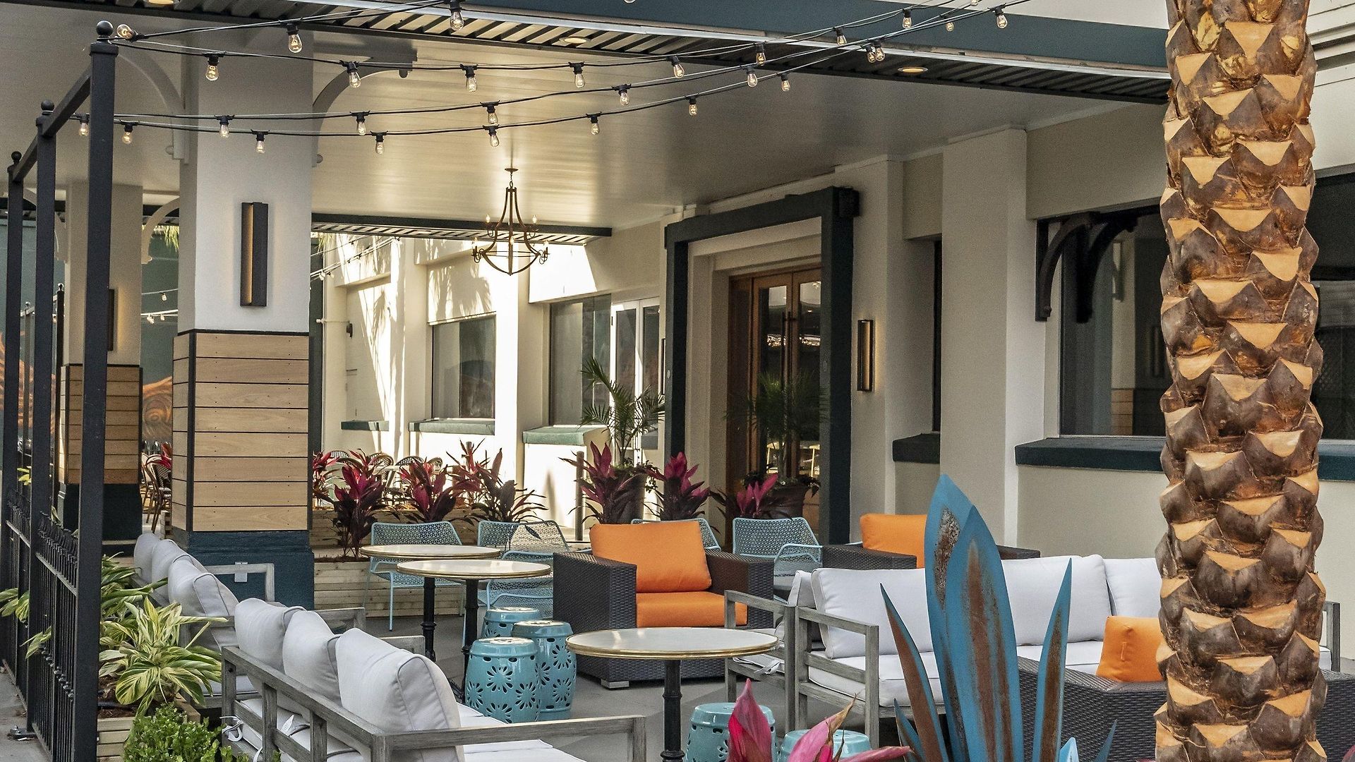 St Charles Coach House, An Ascend Collection Hotel