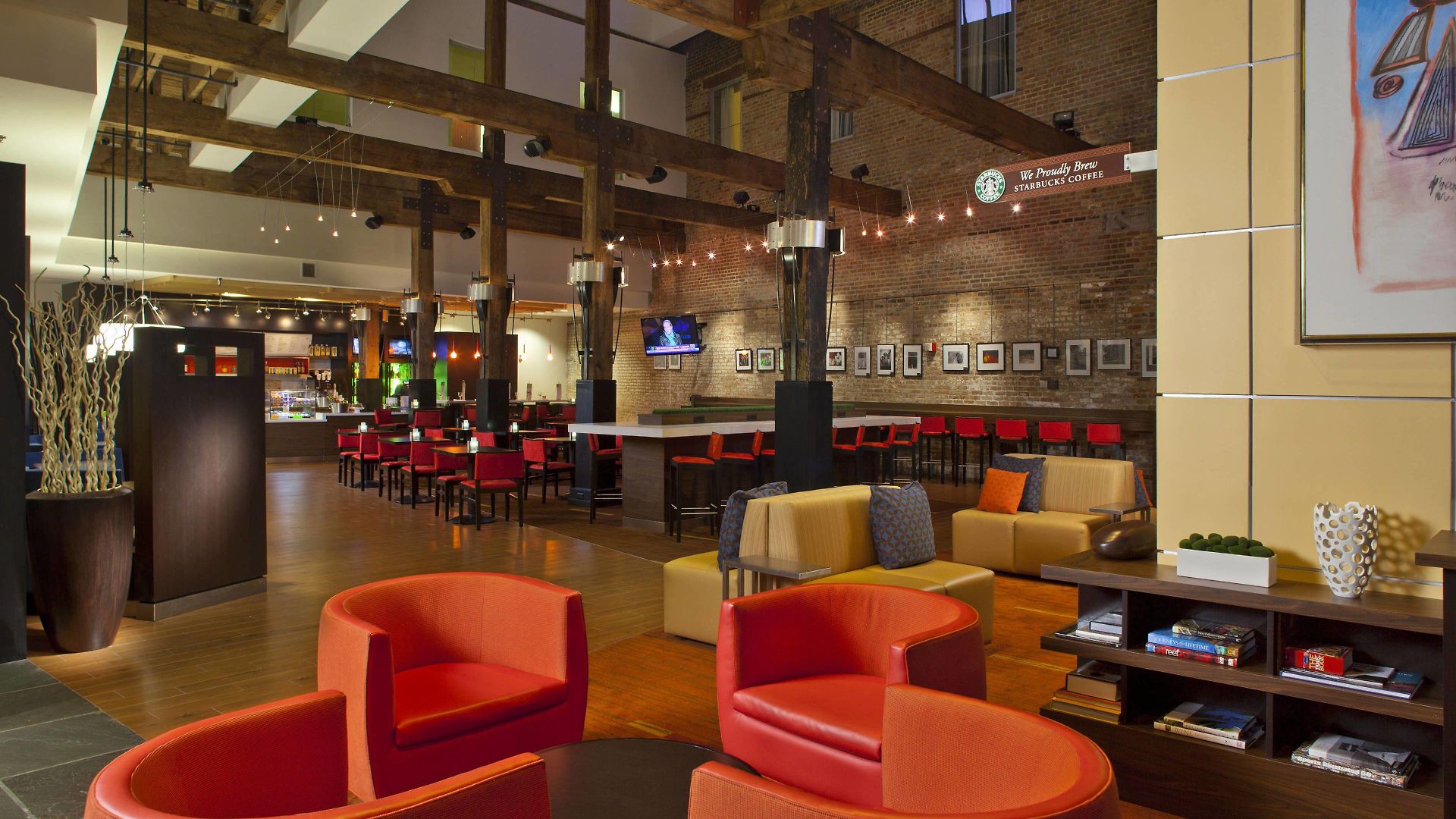 Hotel Courtyard By Marriott Warehouse Arts District 3*