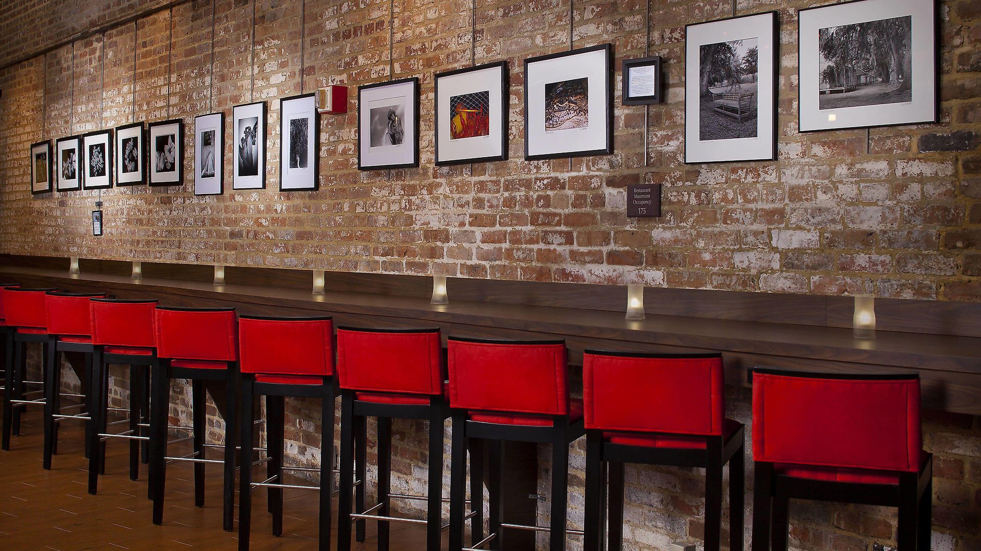 Courtyard By Marriott Warehouse Arts District 3*