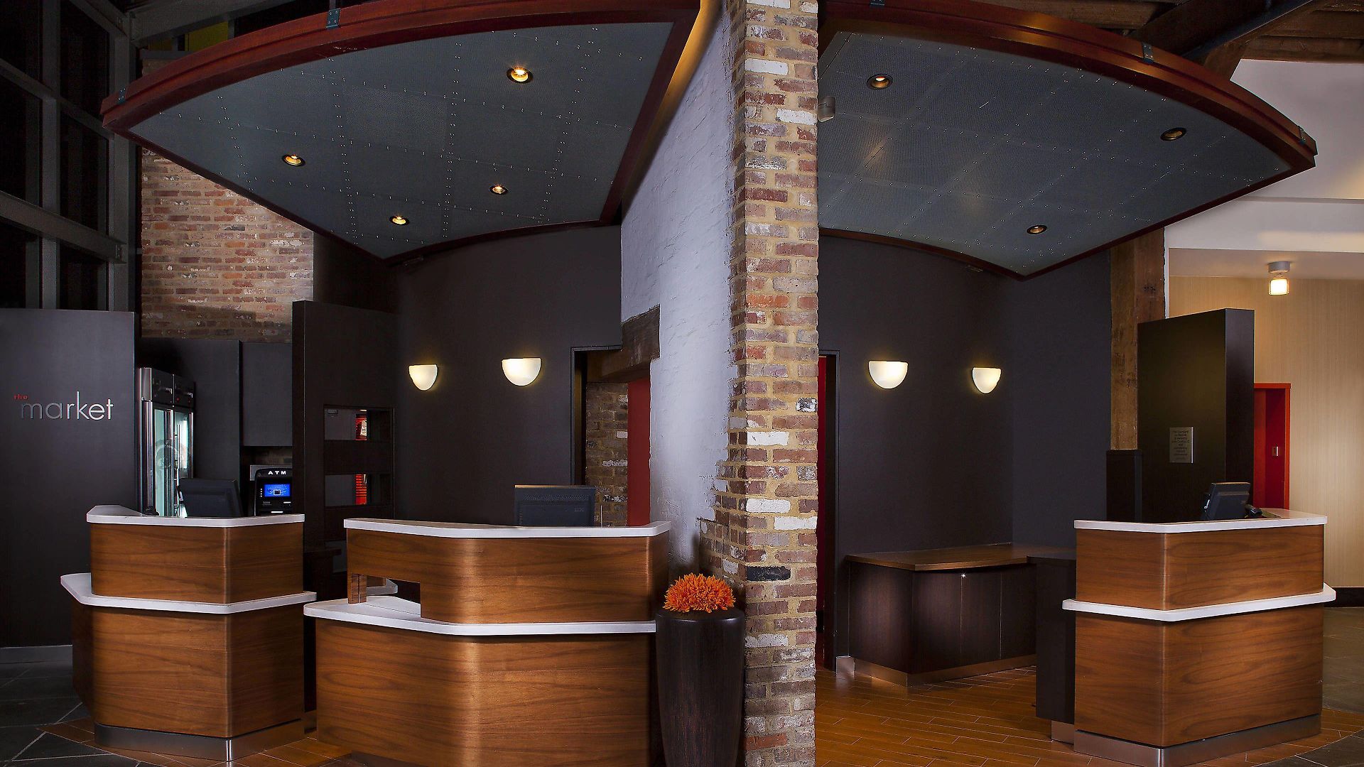 Courtyard By Marriott Warehouse Arts District 3* New Orleans