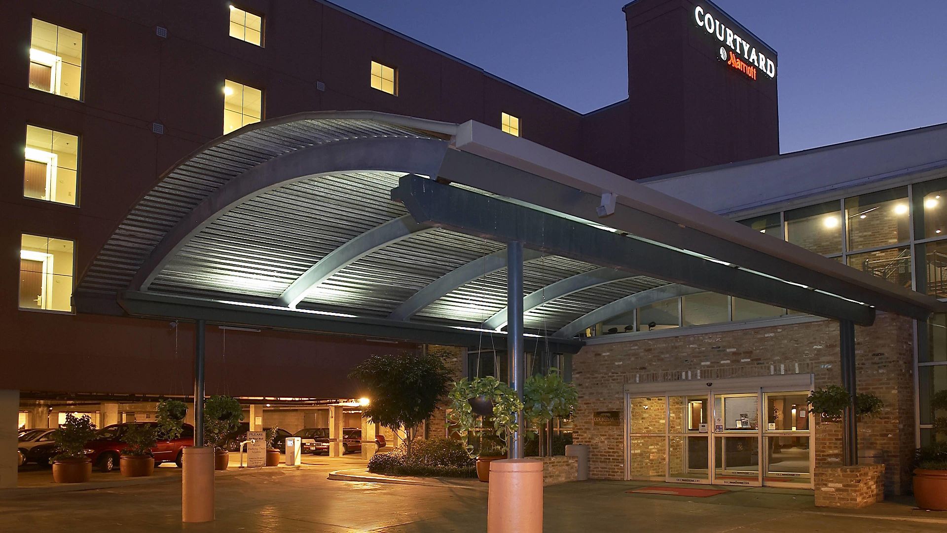 Hotel Courtyard By Marriott Warehouse Arts District 3*