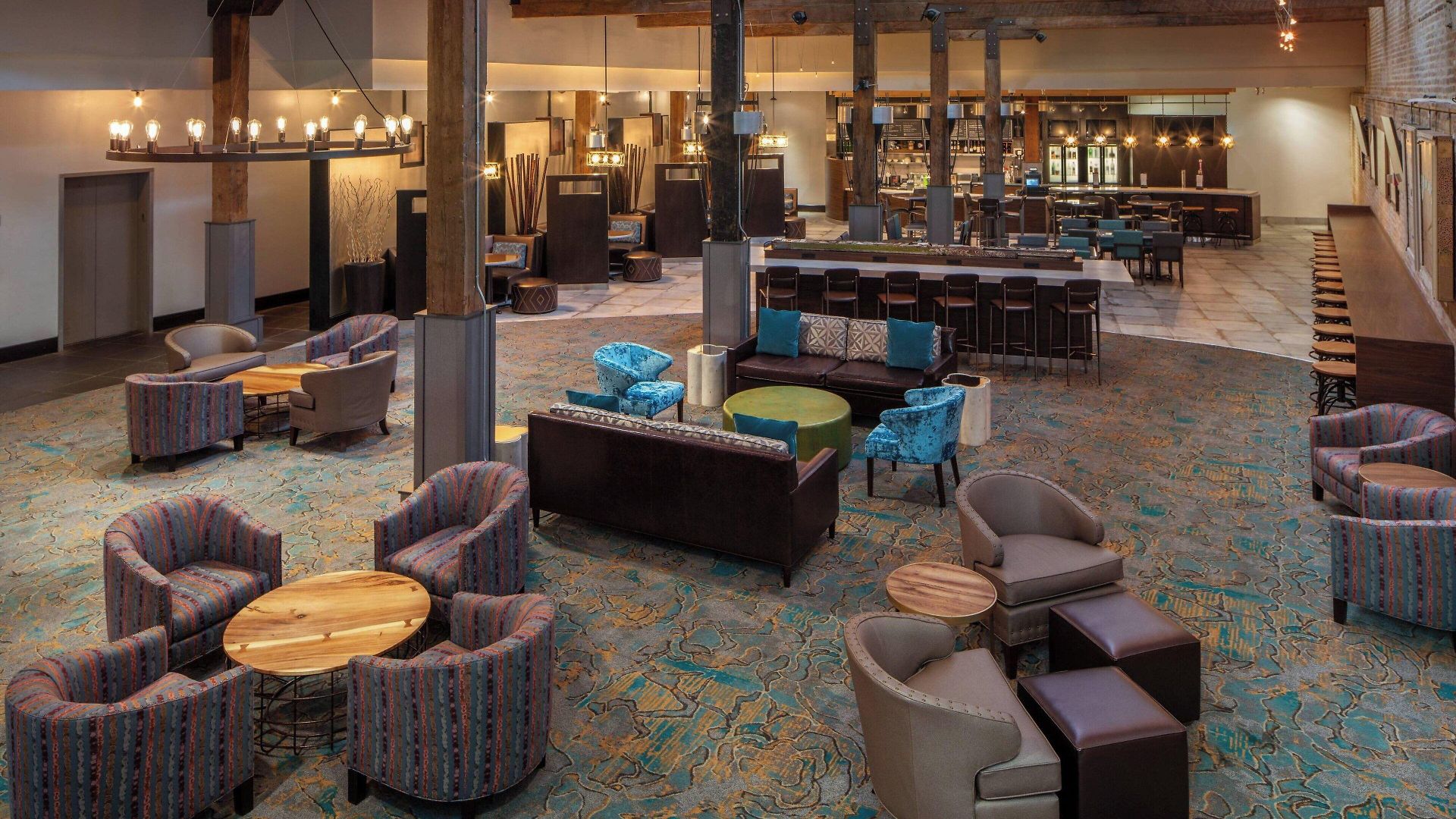 Courtyard By Marriott Warehouse Arts District Hotel 3*