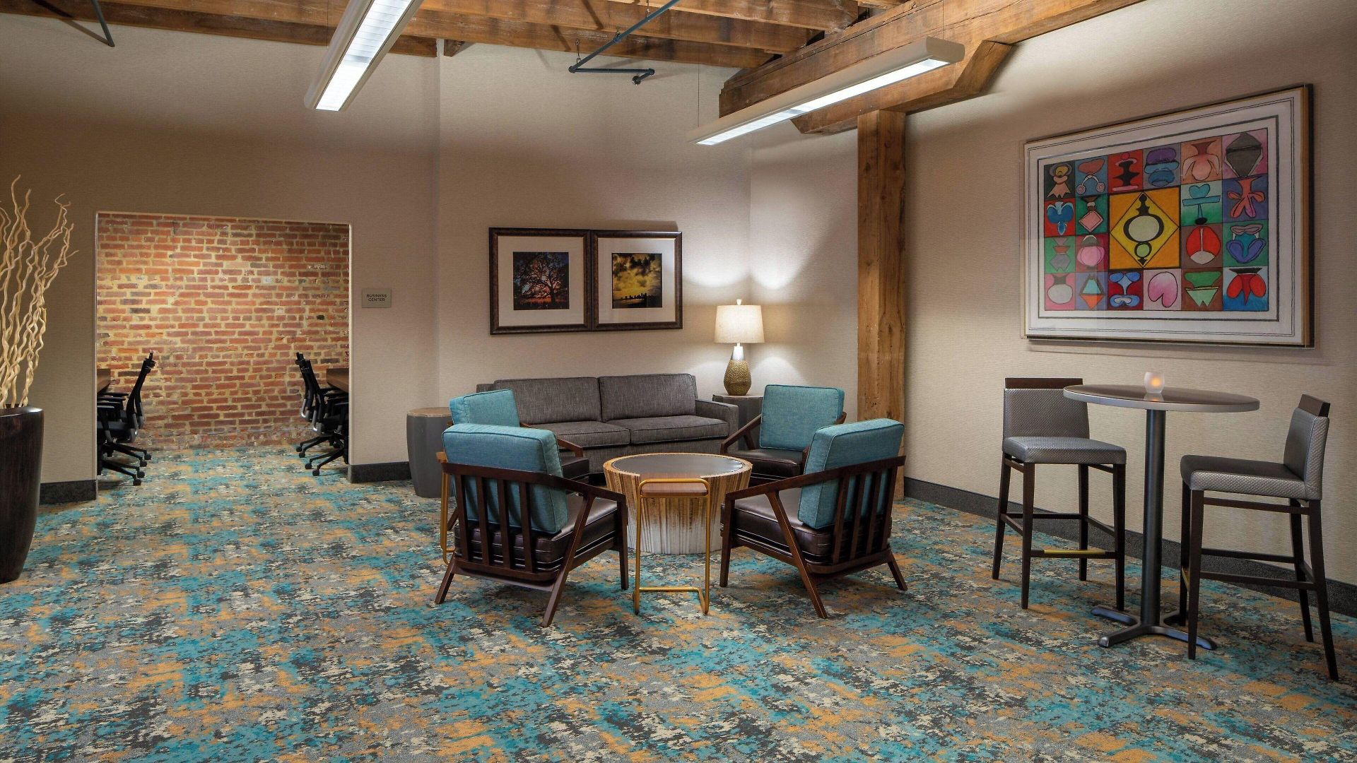 Hotel Courtyard By Marriott Warehouse Arts District 3*