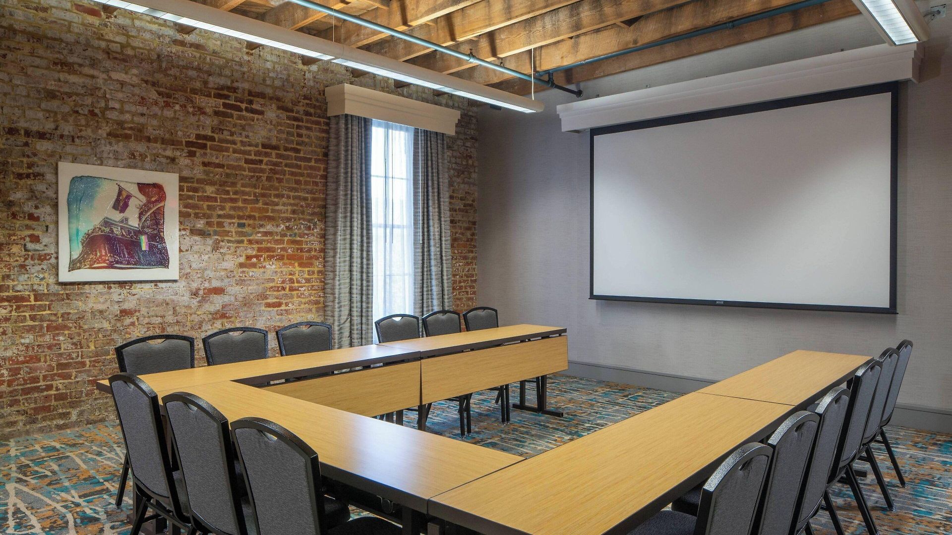 Courtyard By Marriott Warehouse Arts District 3* New Orleans
