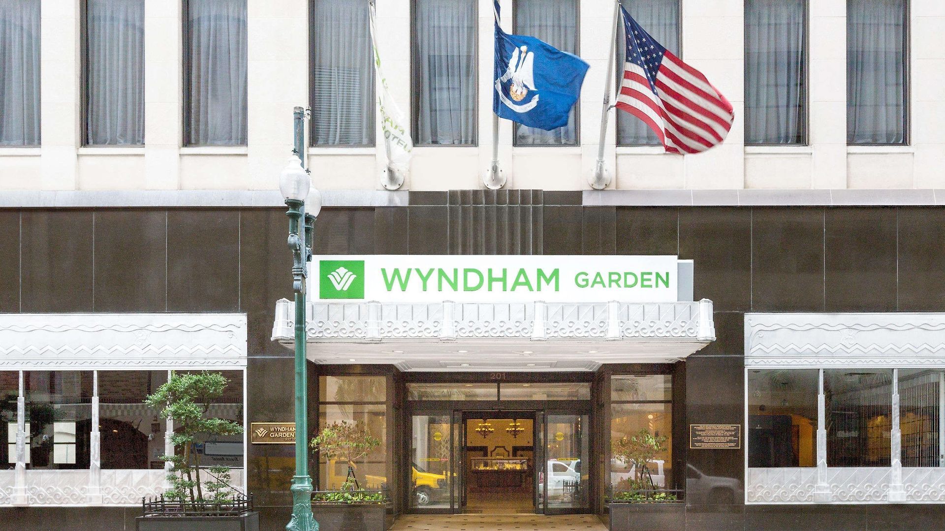 Wyndham Garden New Orleans Downtown Hotel
