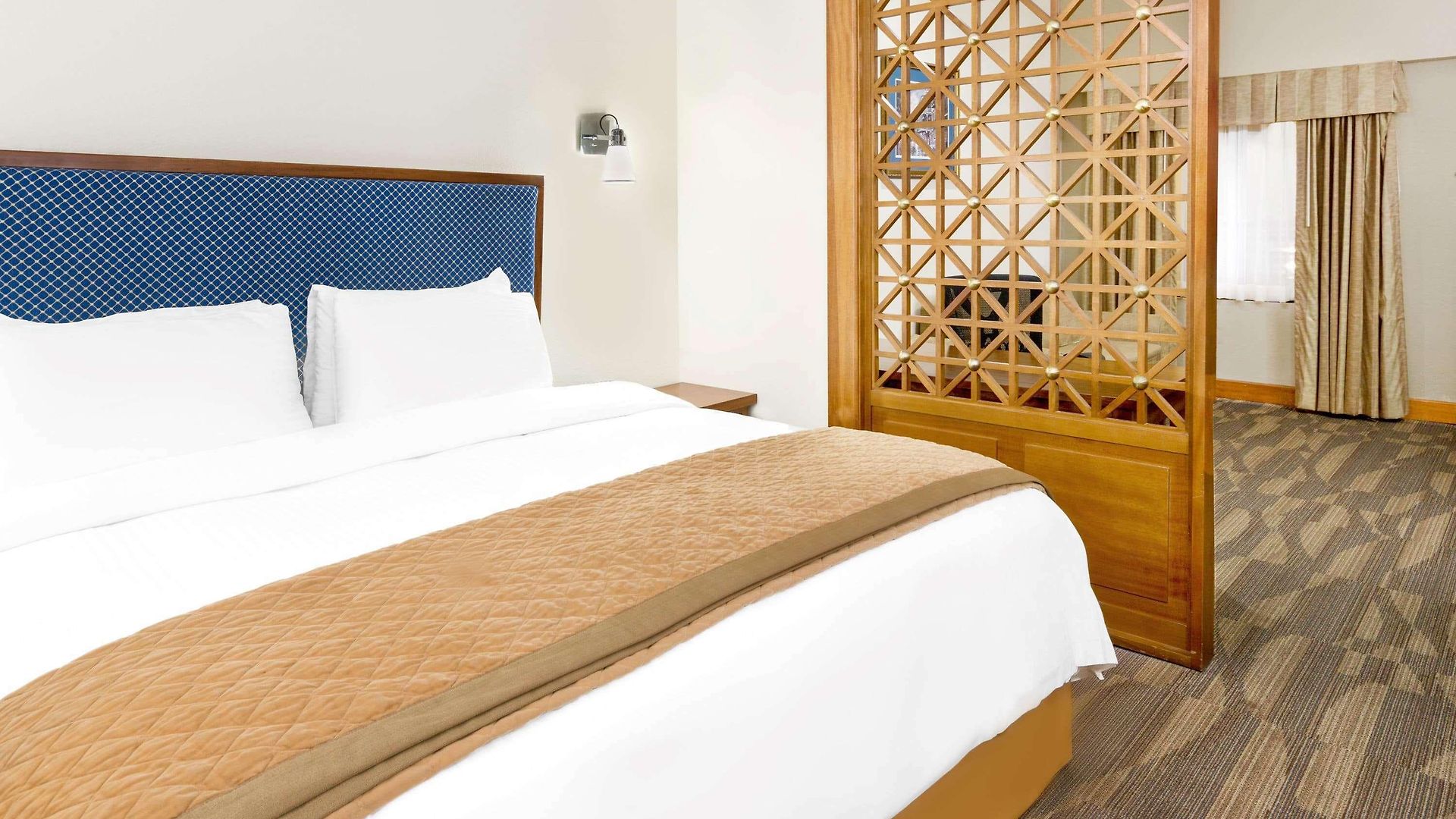 Wyndham Garden New Orleans Downtown 3*