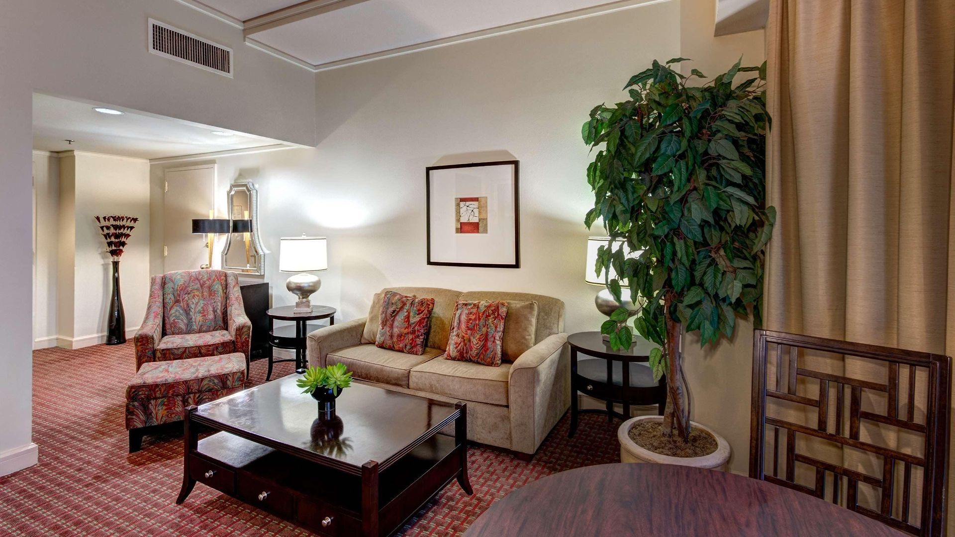 Blake Hotel 4*