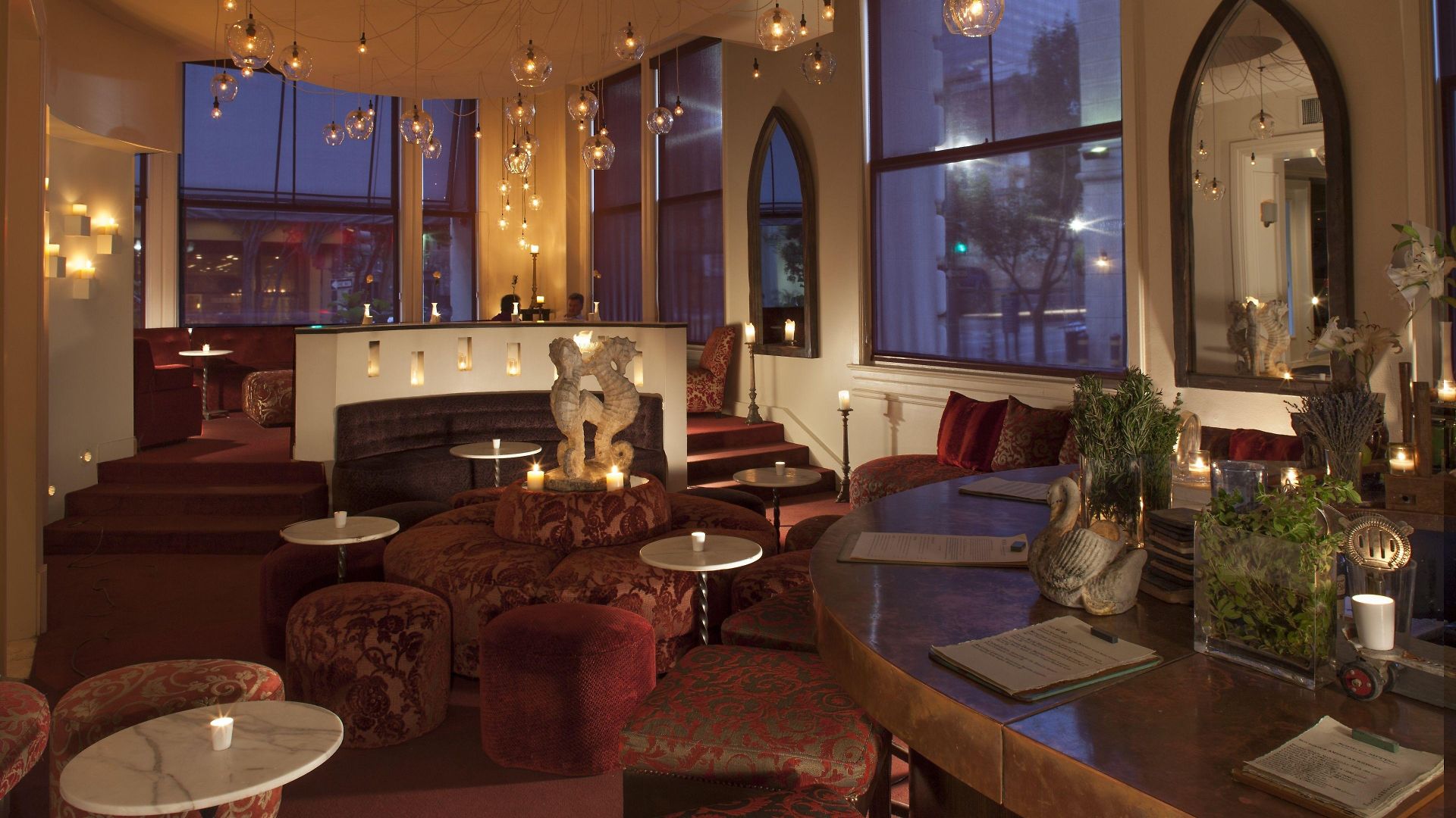 Hotel International House