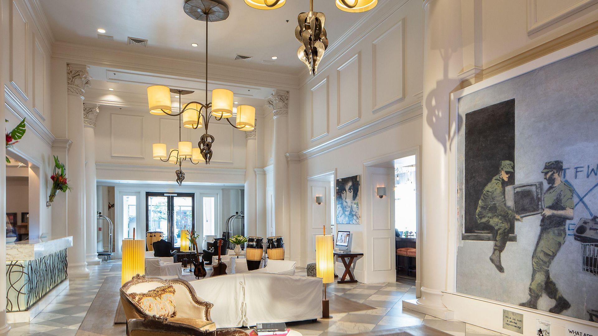 Hotel International House