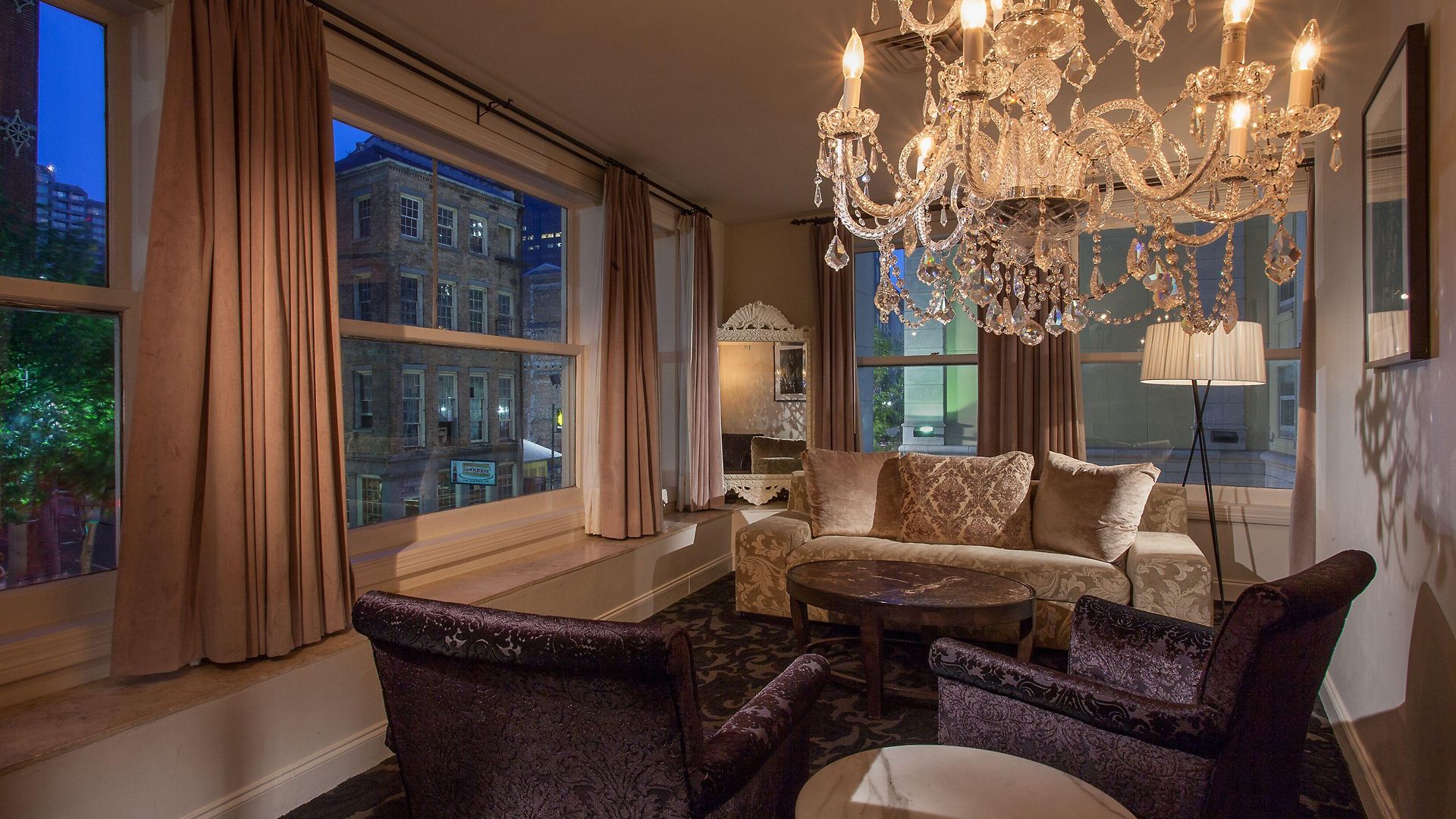International House 4* New Orleans