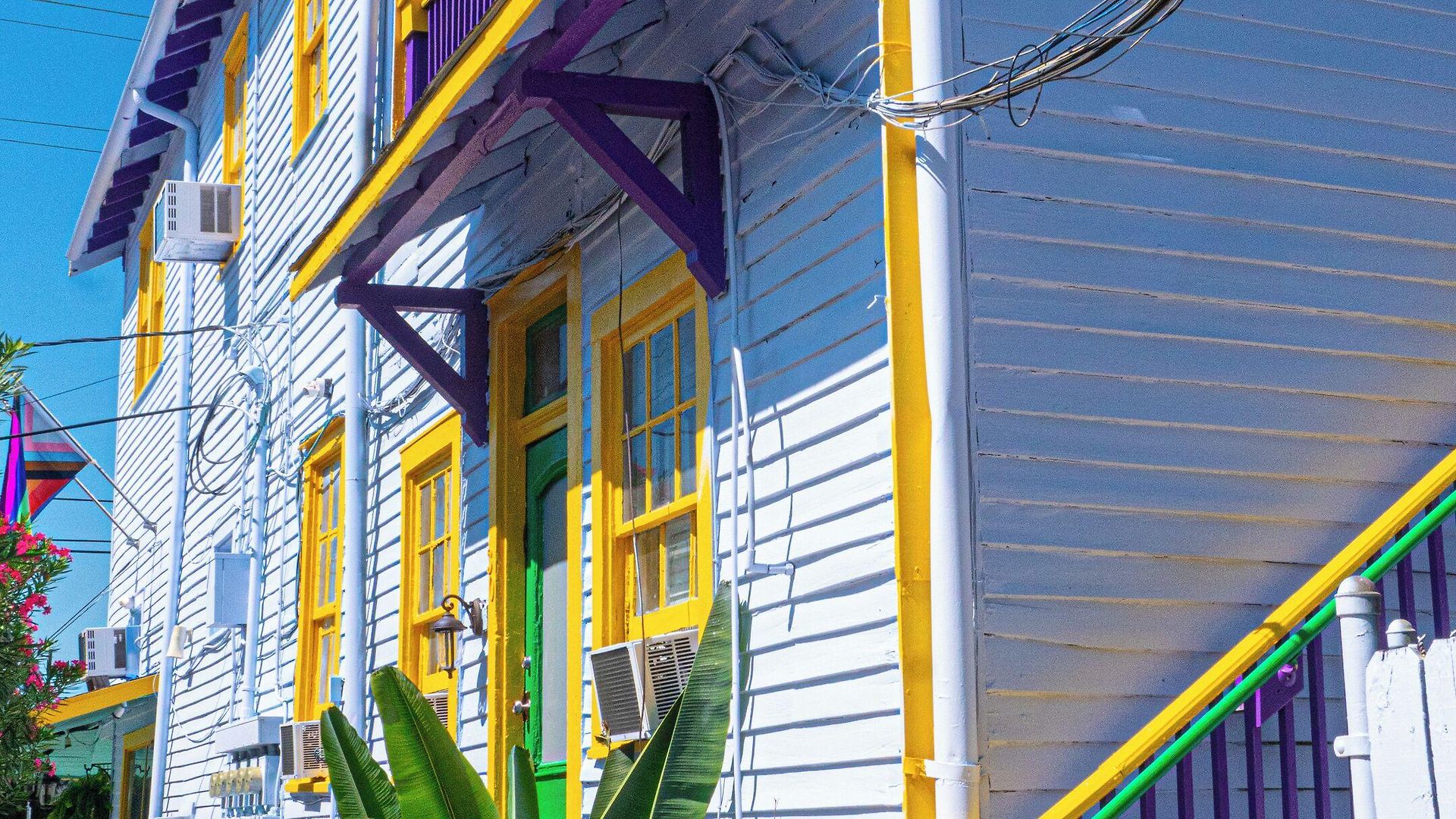 Historic Mardi Gras 3*