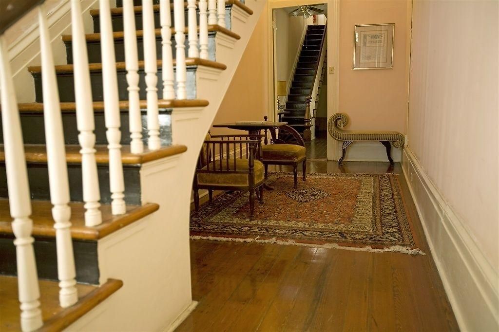 Fairchild House 3*