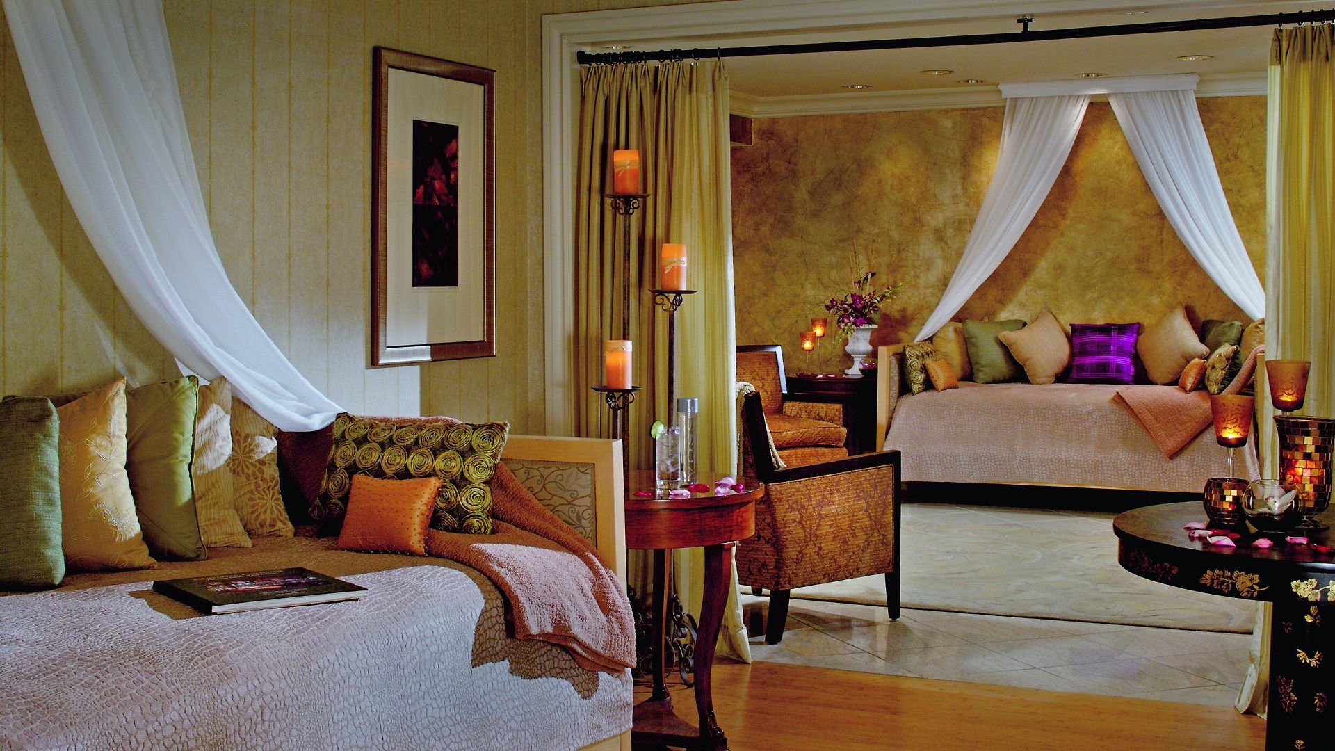 The Ritz-carlton, Hotel