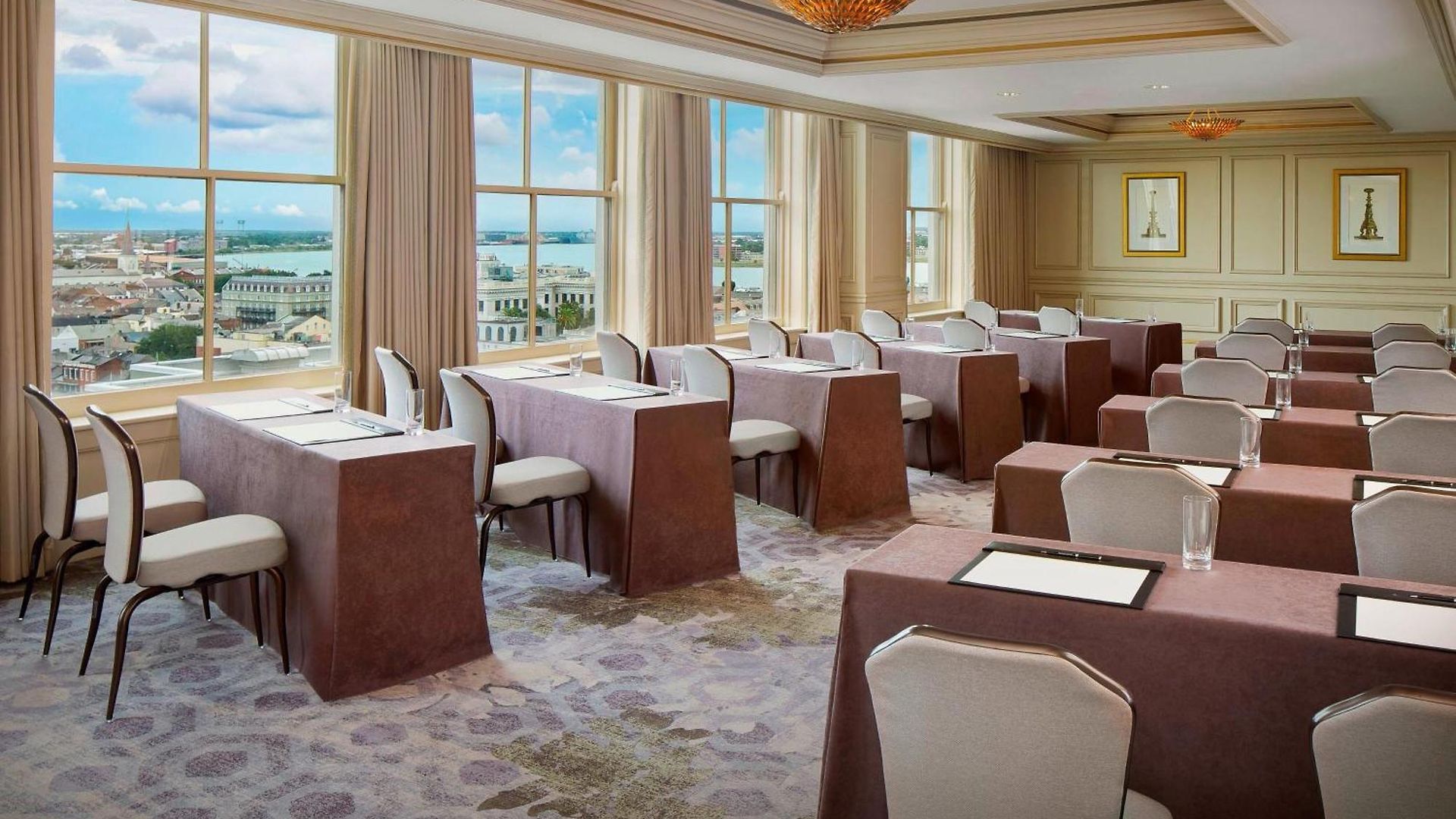 Hotel The Ritz-carlton, 5*