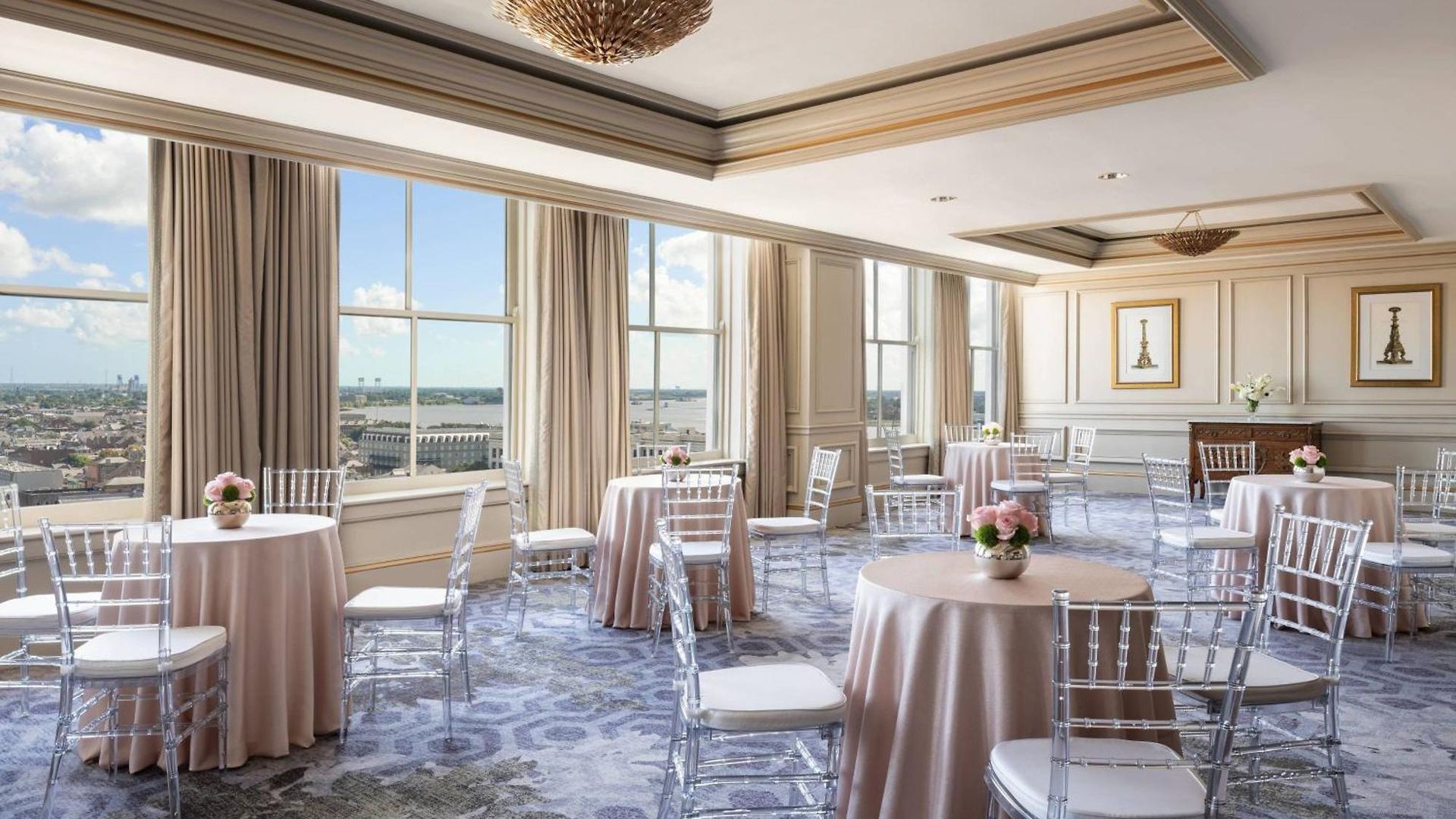 The Ritz-carlton, Hotel 5*