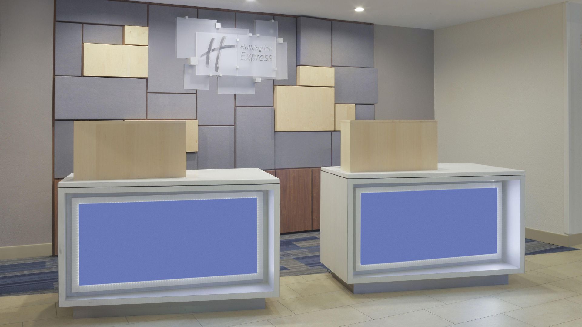 Hotel Express Downtown By Ihg