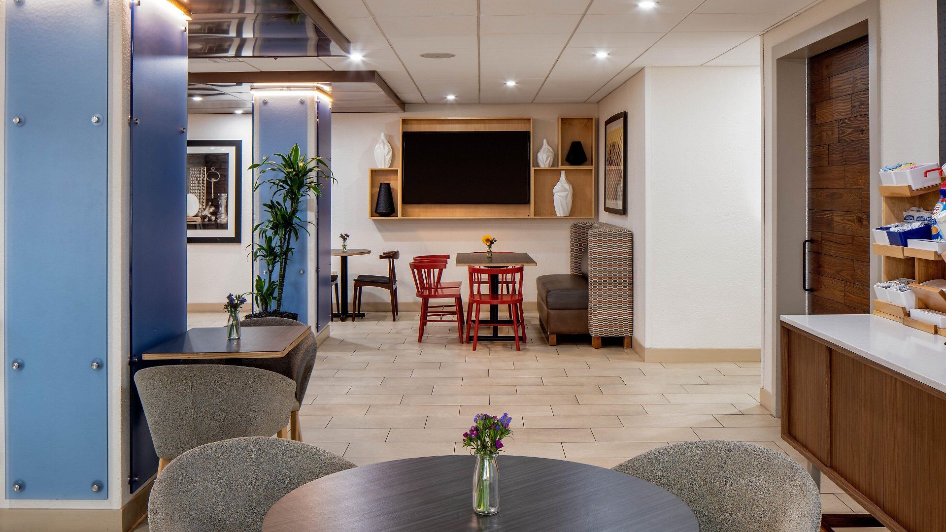 Express Downtown By Ihg 3*
