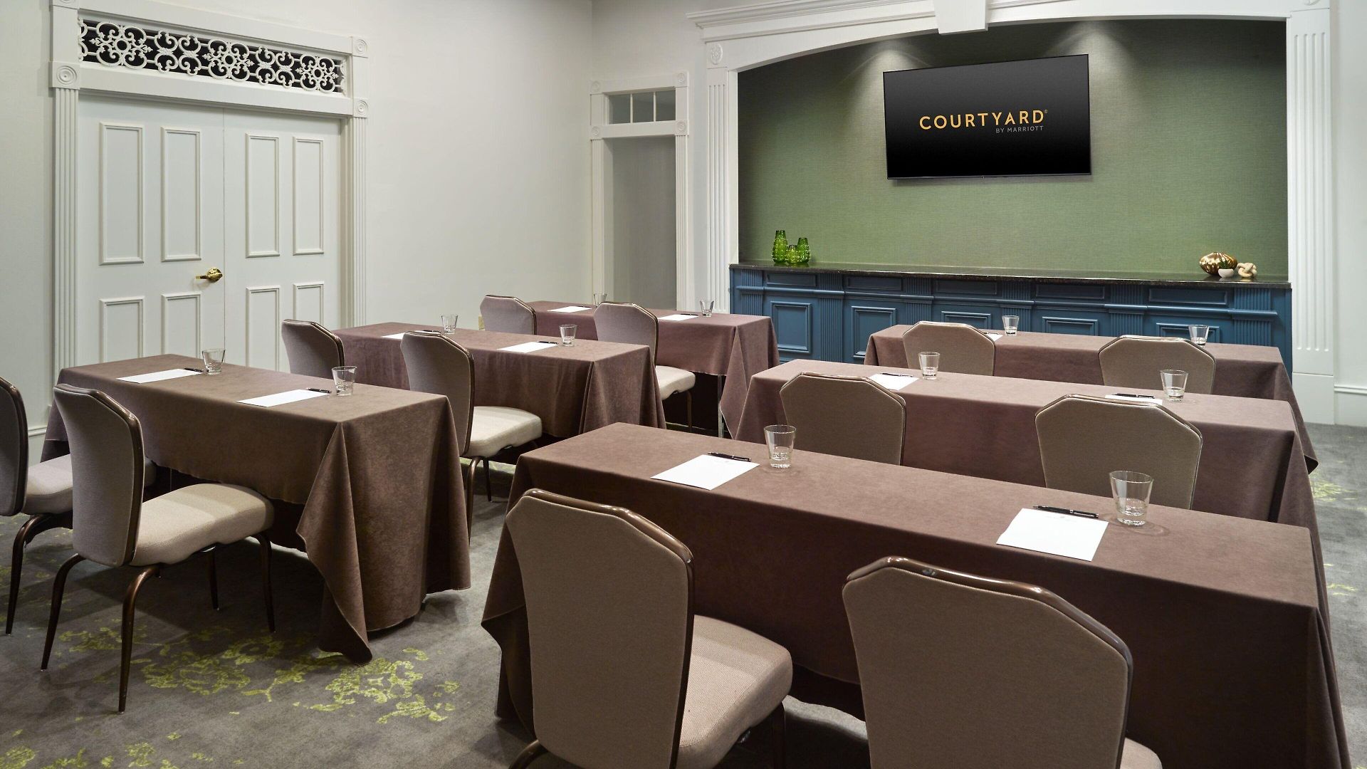 Hotel Courtyard By Marriott French Quarter/iberville New Orleans