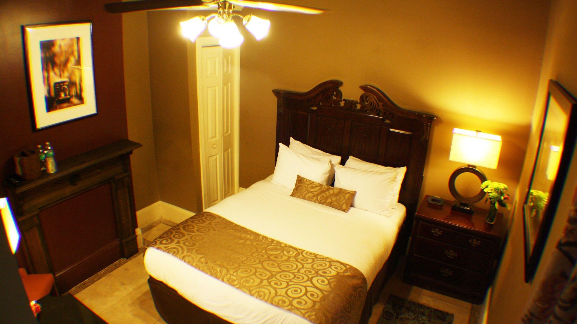 Hotel Historic Streetcar 2*