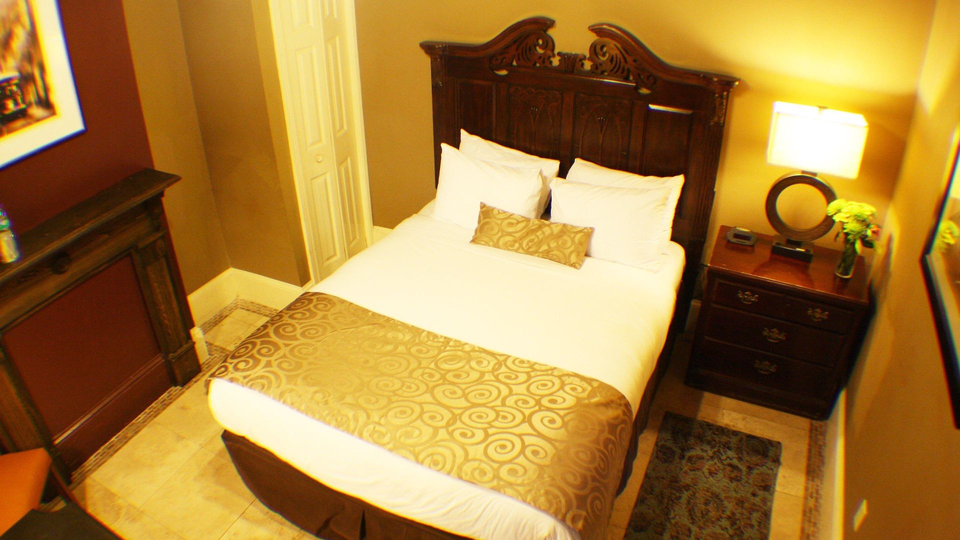 Hotel Historic Streetcar 2*