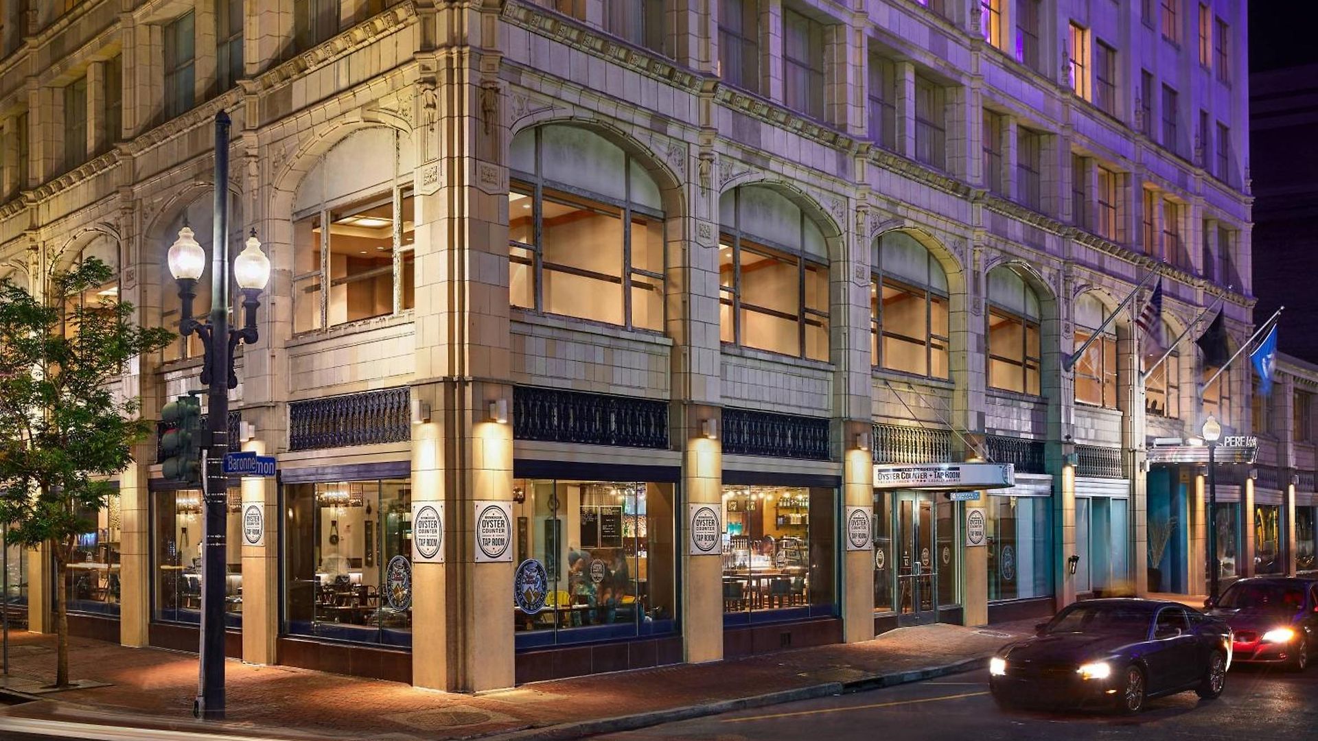 Hotel Renaissance Pere Marquette French Quarter Area
