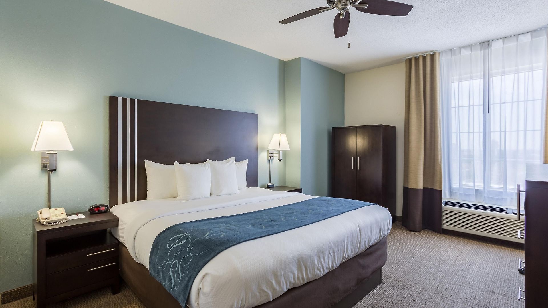 Comfort East 4*