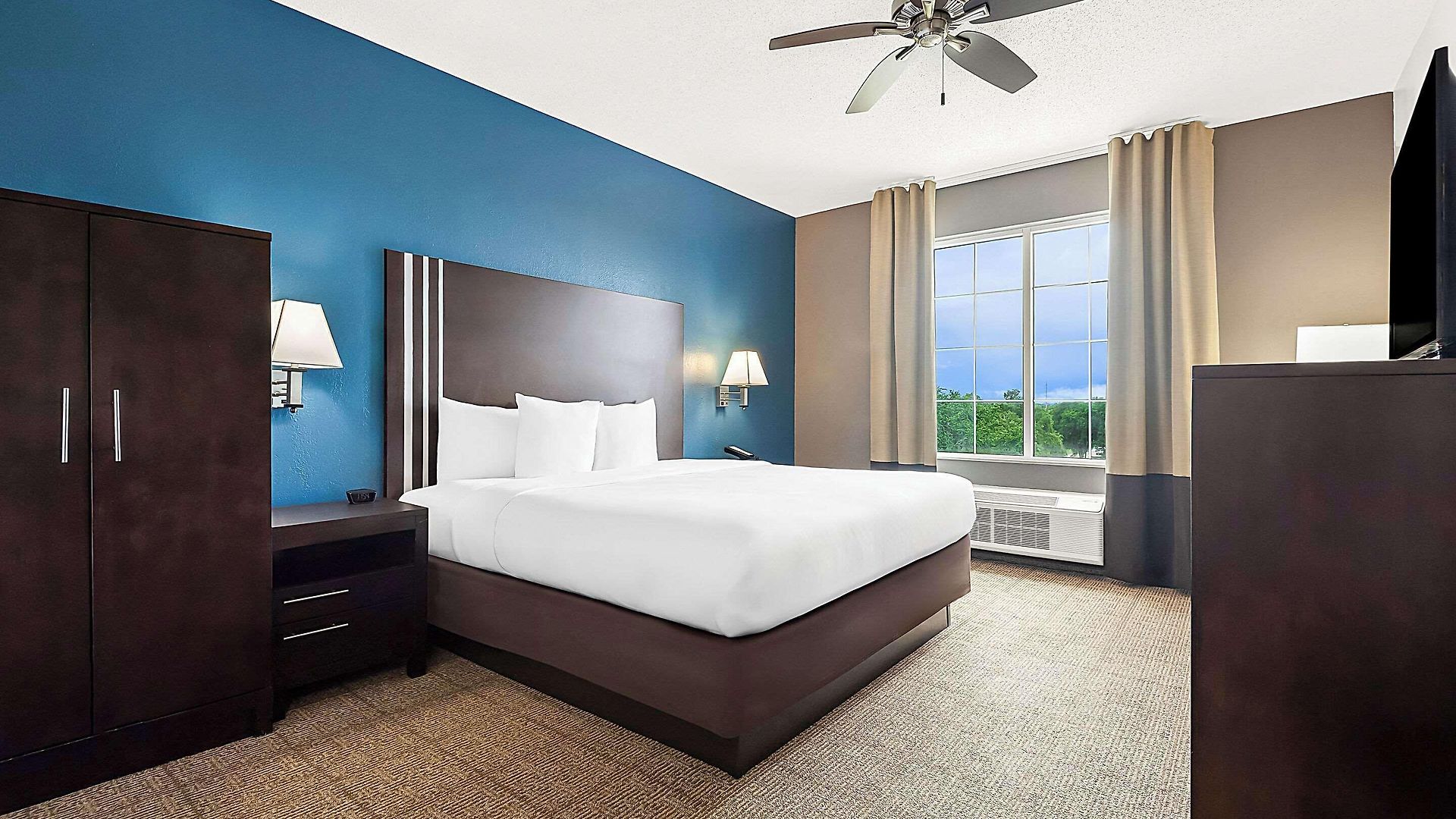 Hotel Comfort East New Orleans