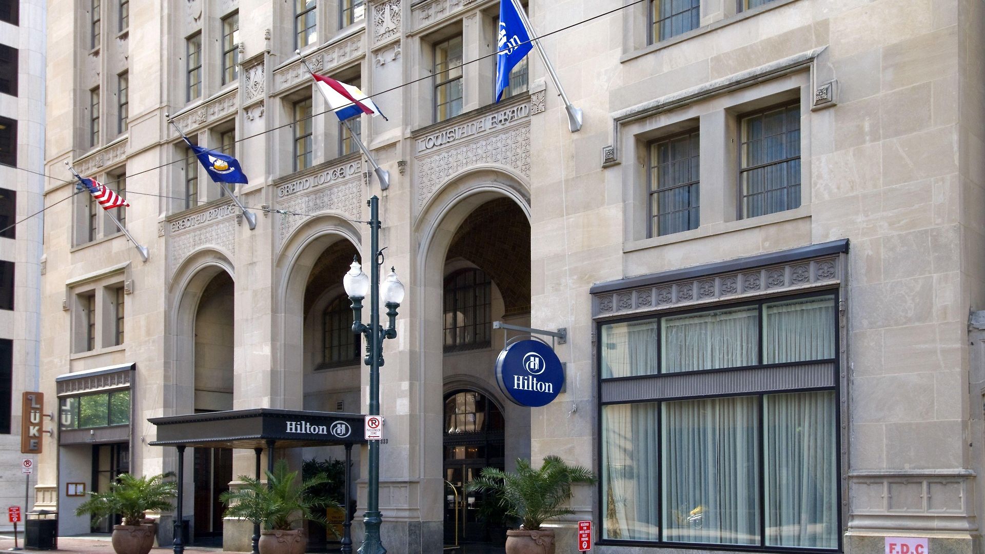 Hilton / St. Charles Avenue