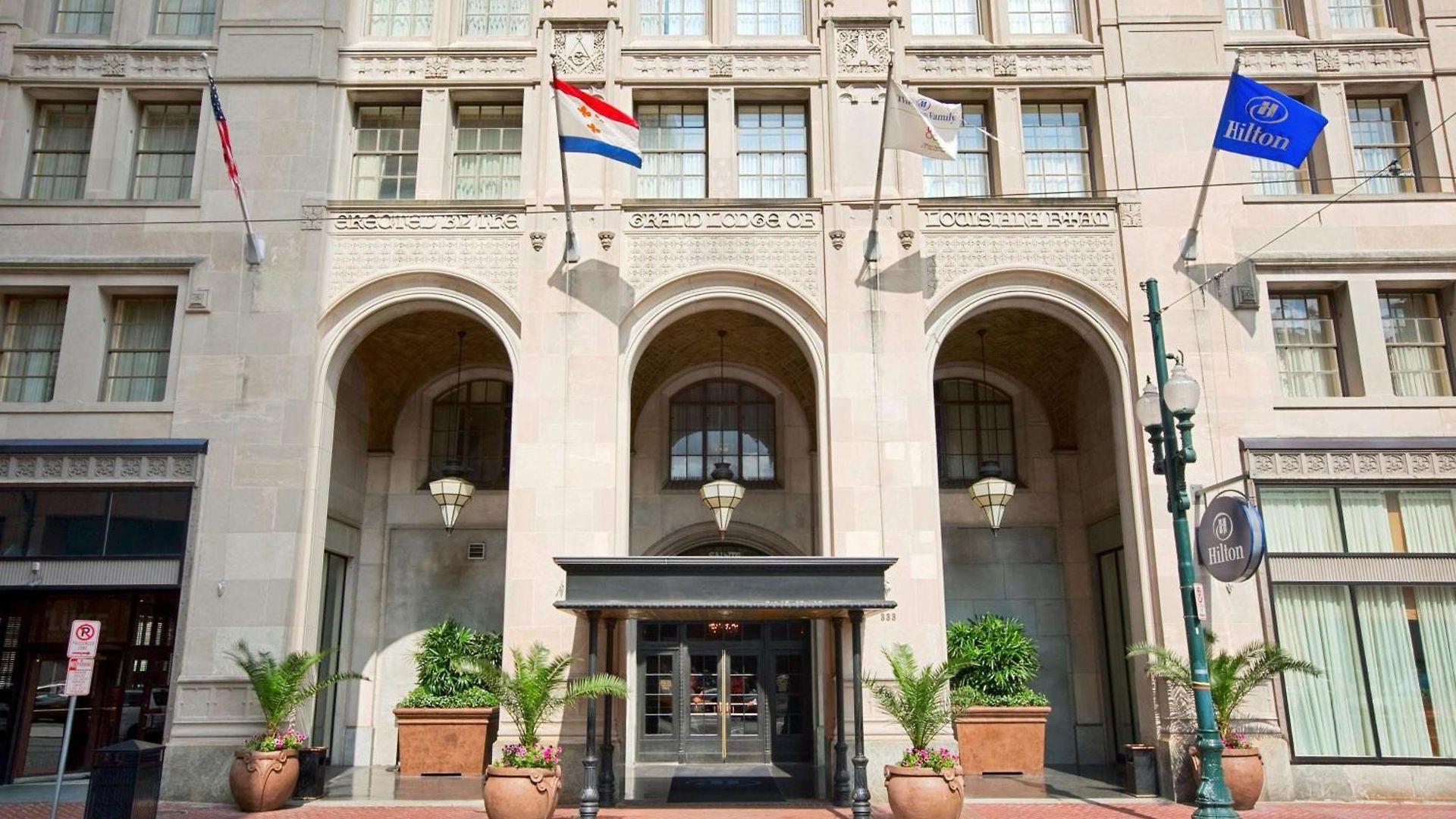Hilton / St. Charles Avenue