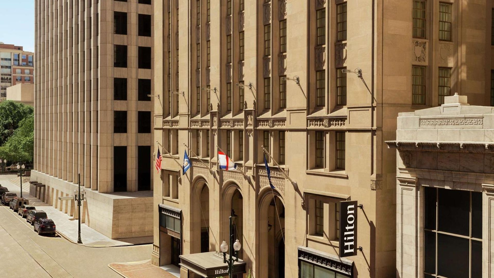 Hilton / St. Charles Avenue 4*
