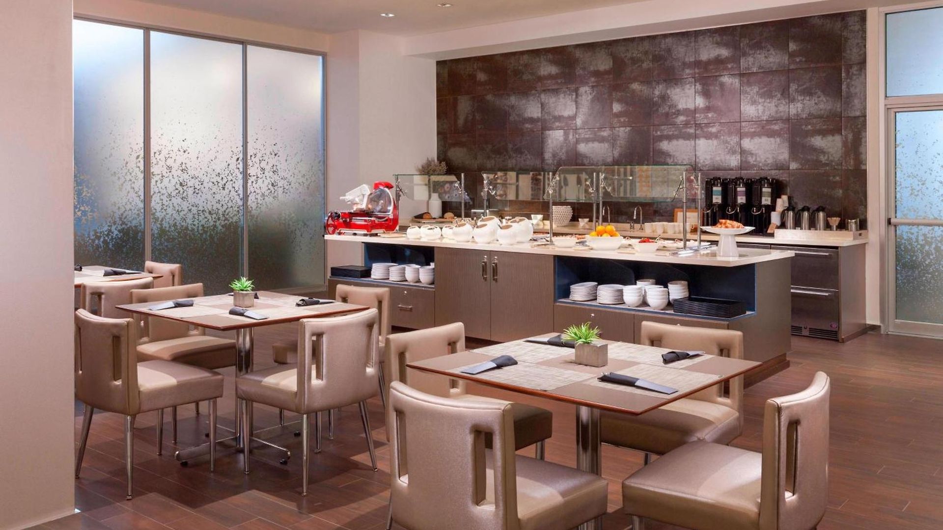 Hotel Ac By Marriott French Quarter 4*