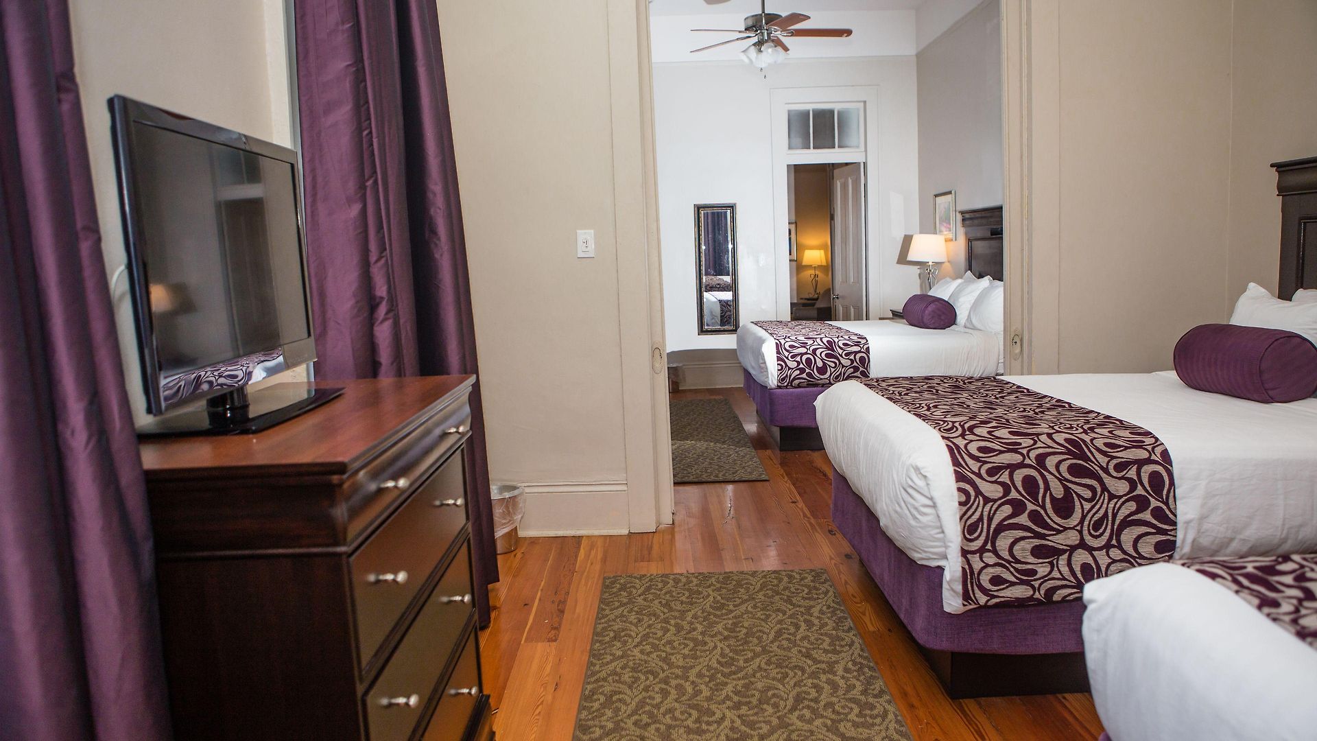 Lamothe House A French Quarter Hotel