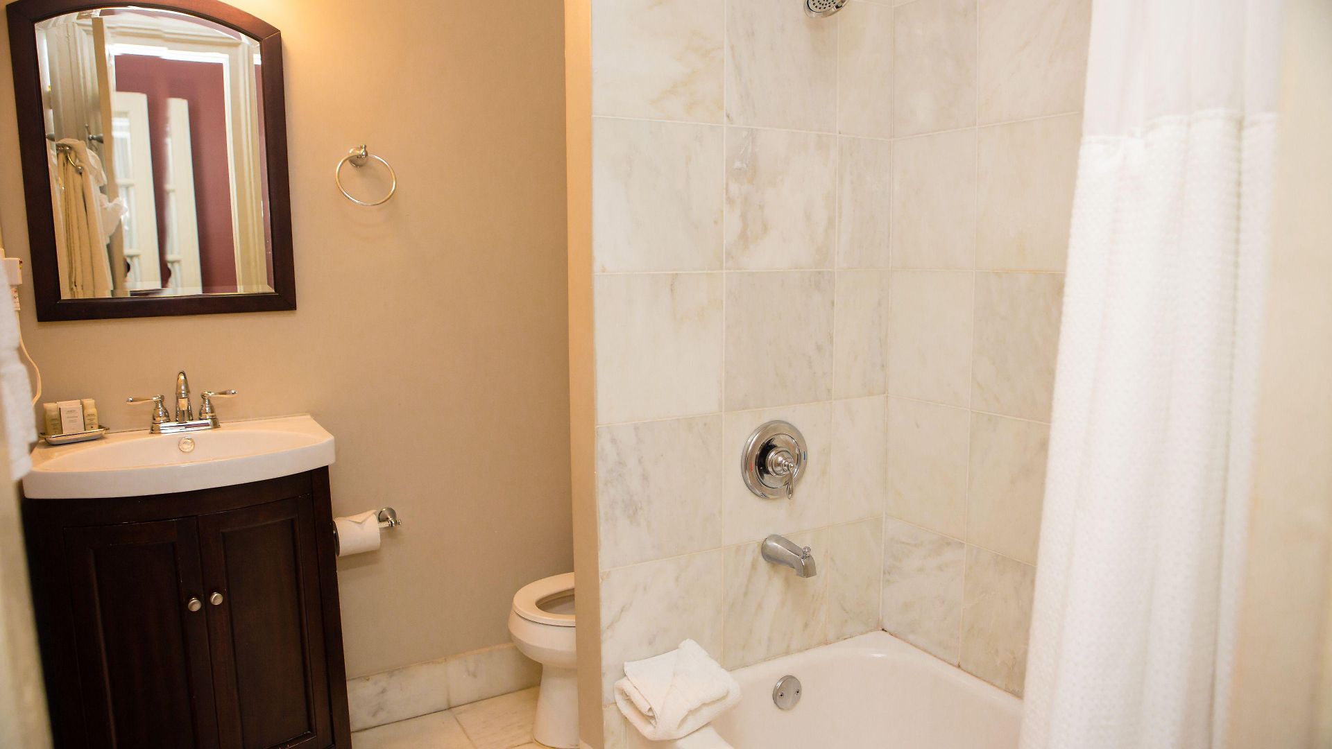 Lamothe House A French Quarter 4*