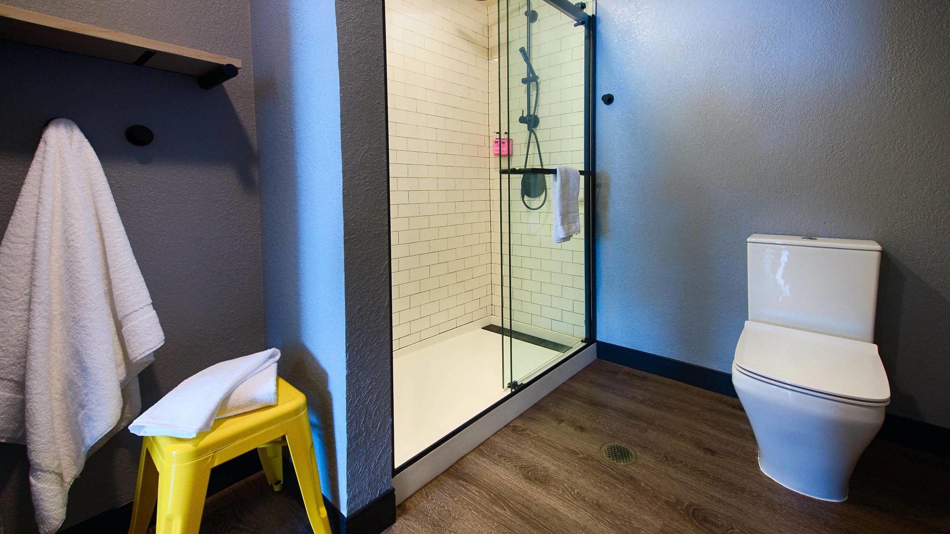 Moxy Downtown/french Quarter Area Hotel