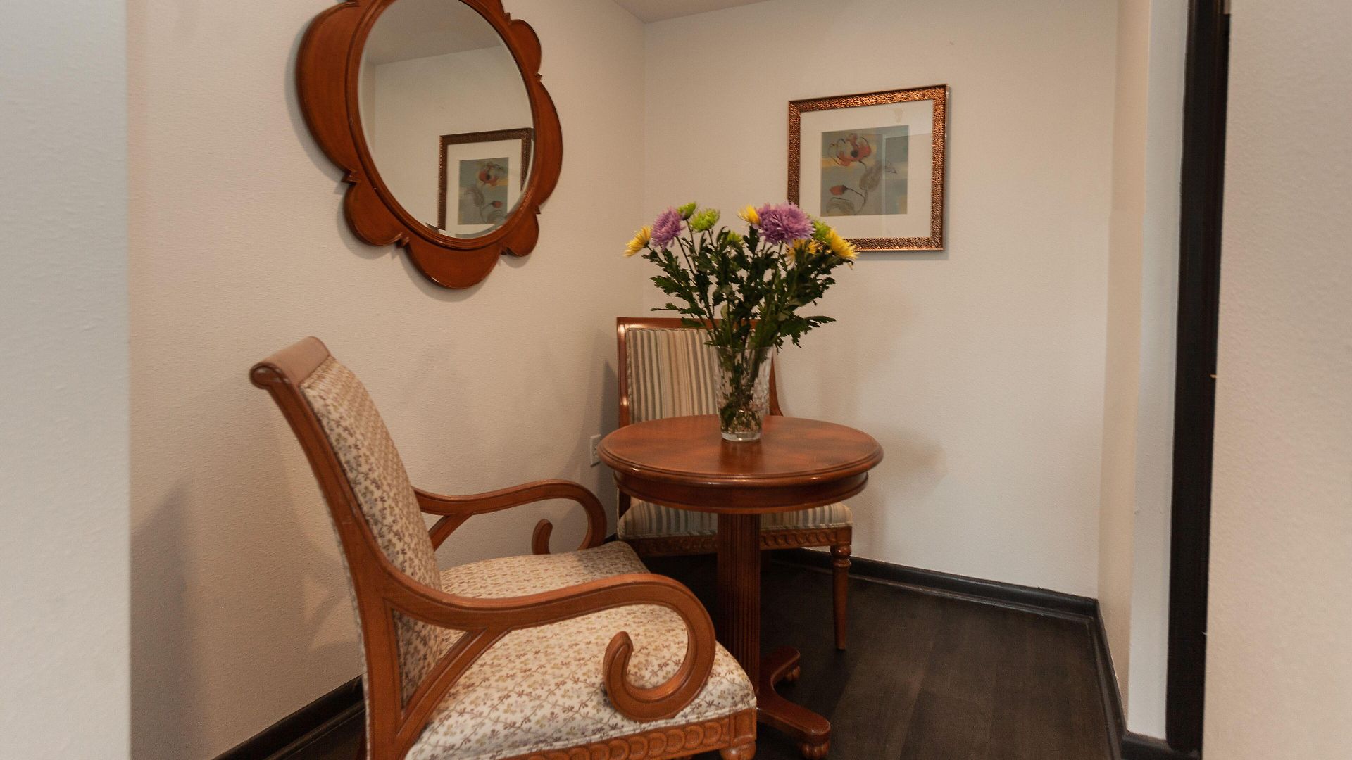 Inn Le Richelieu In The French Quarter