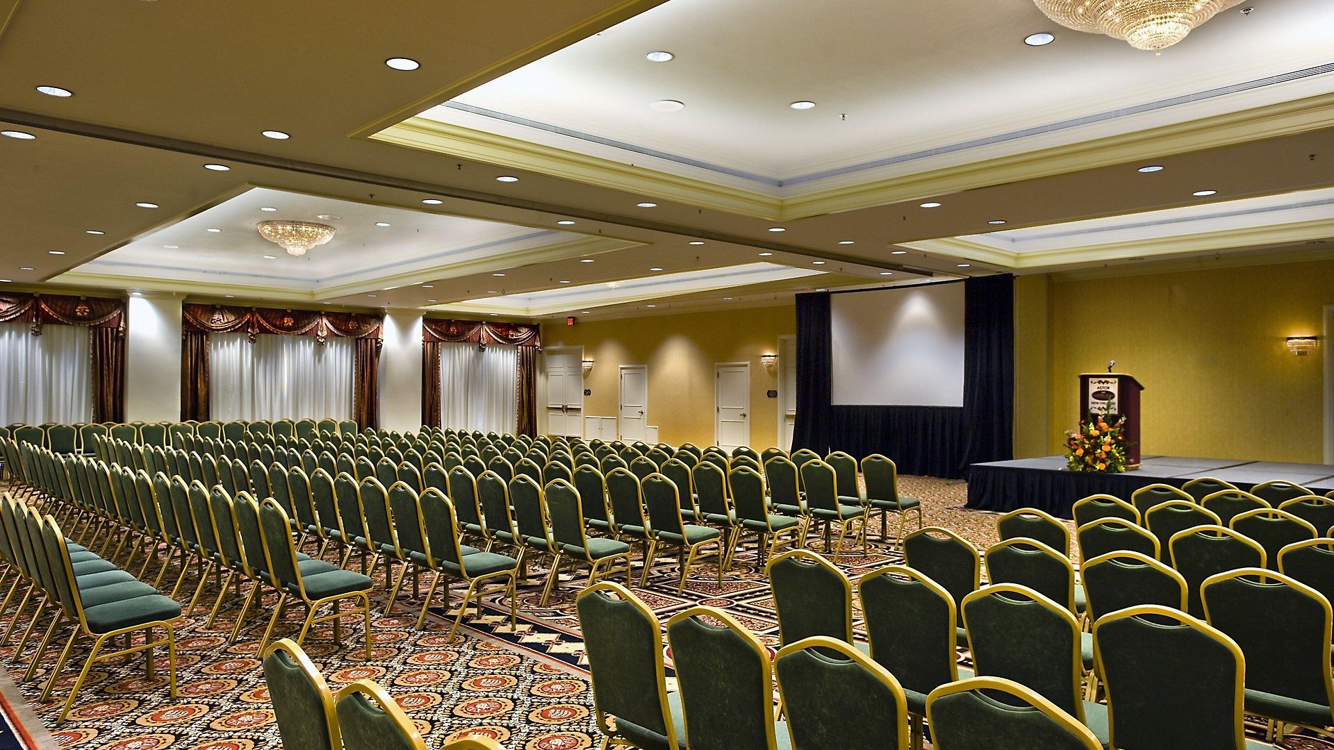 Crowne Plaza French Qtr - Astor By Ihg Hotel