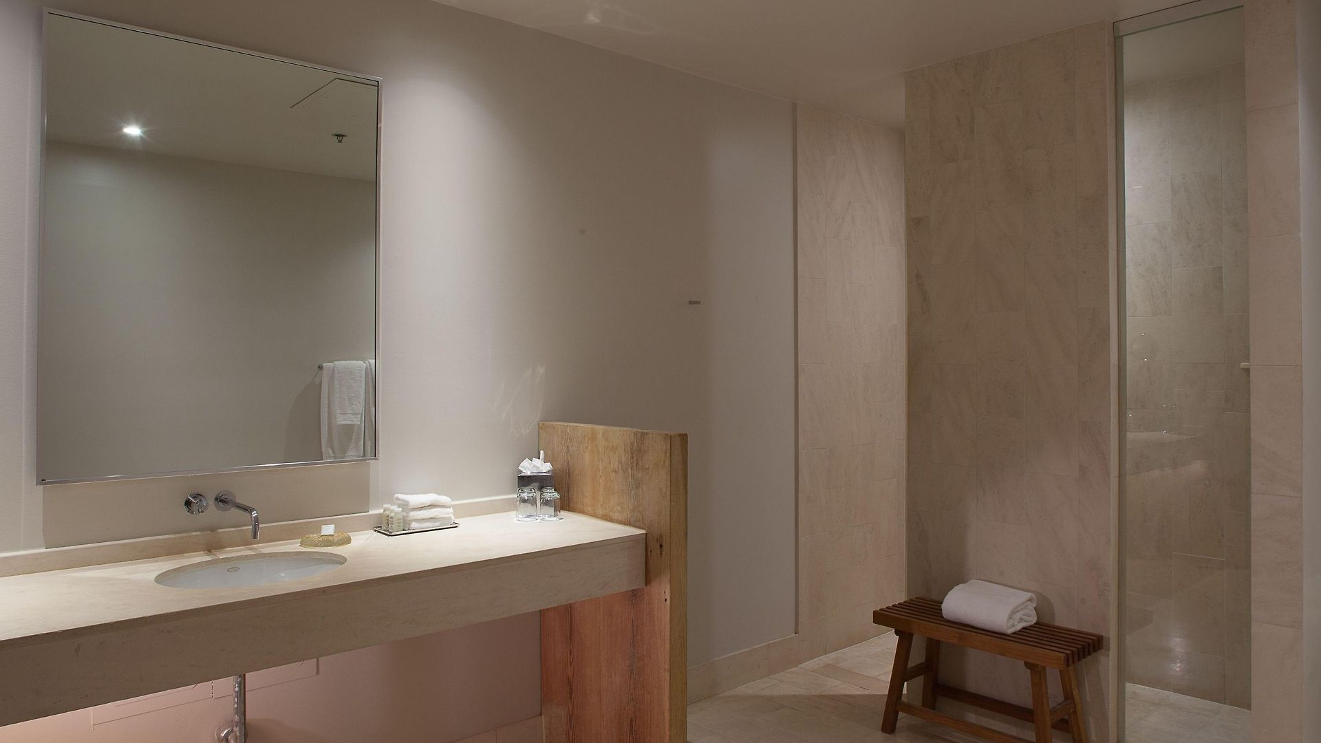 Hotel Loft 523 4*