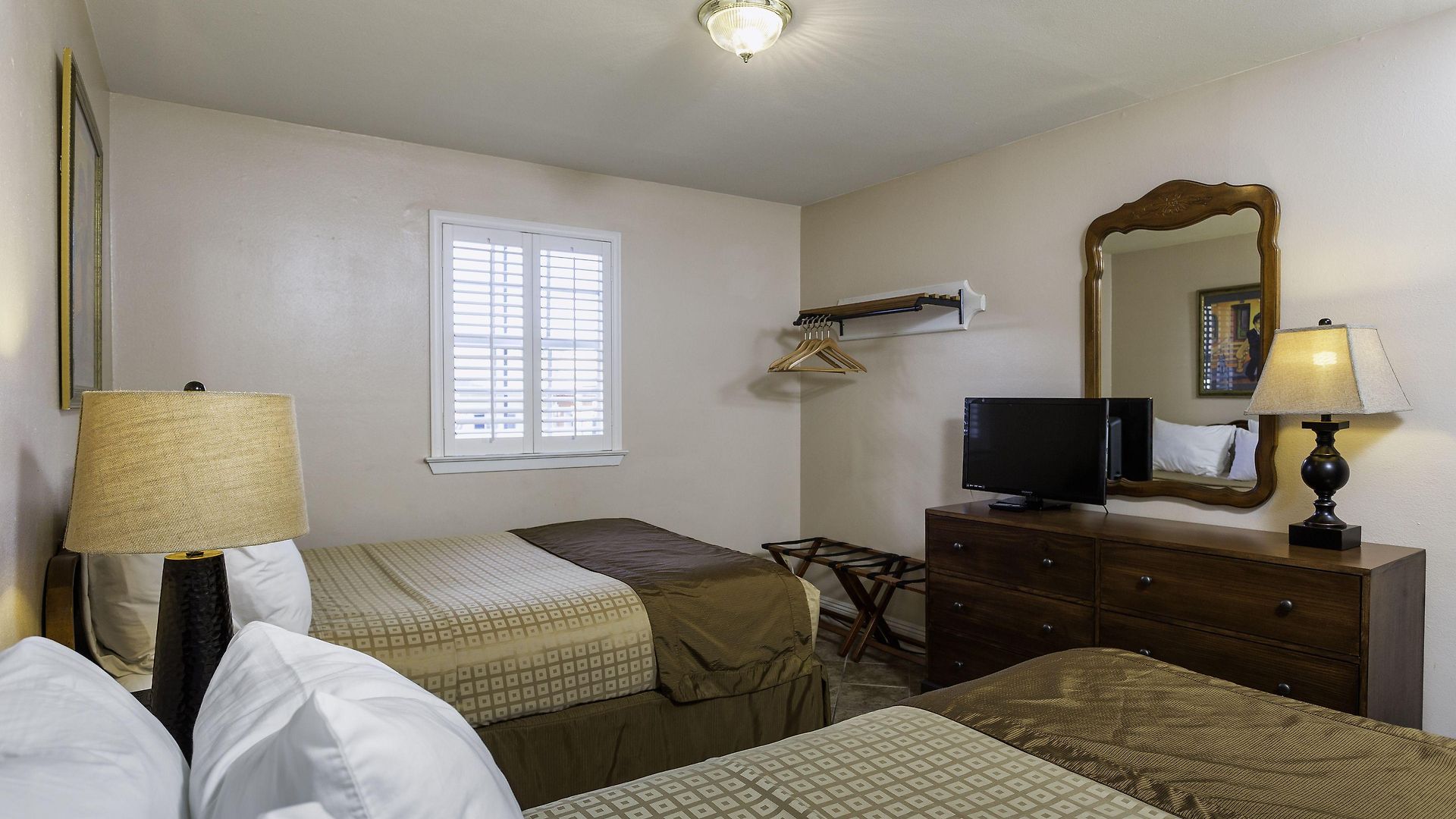 French Quarter Hotel 3*