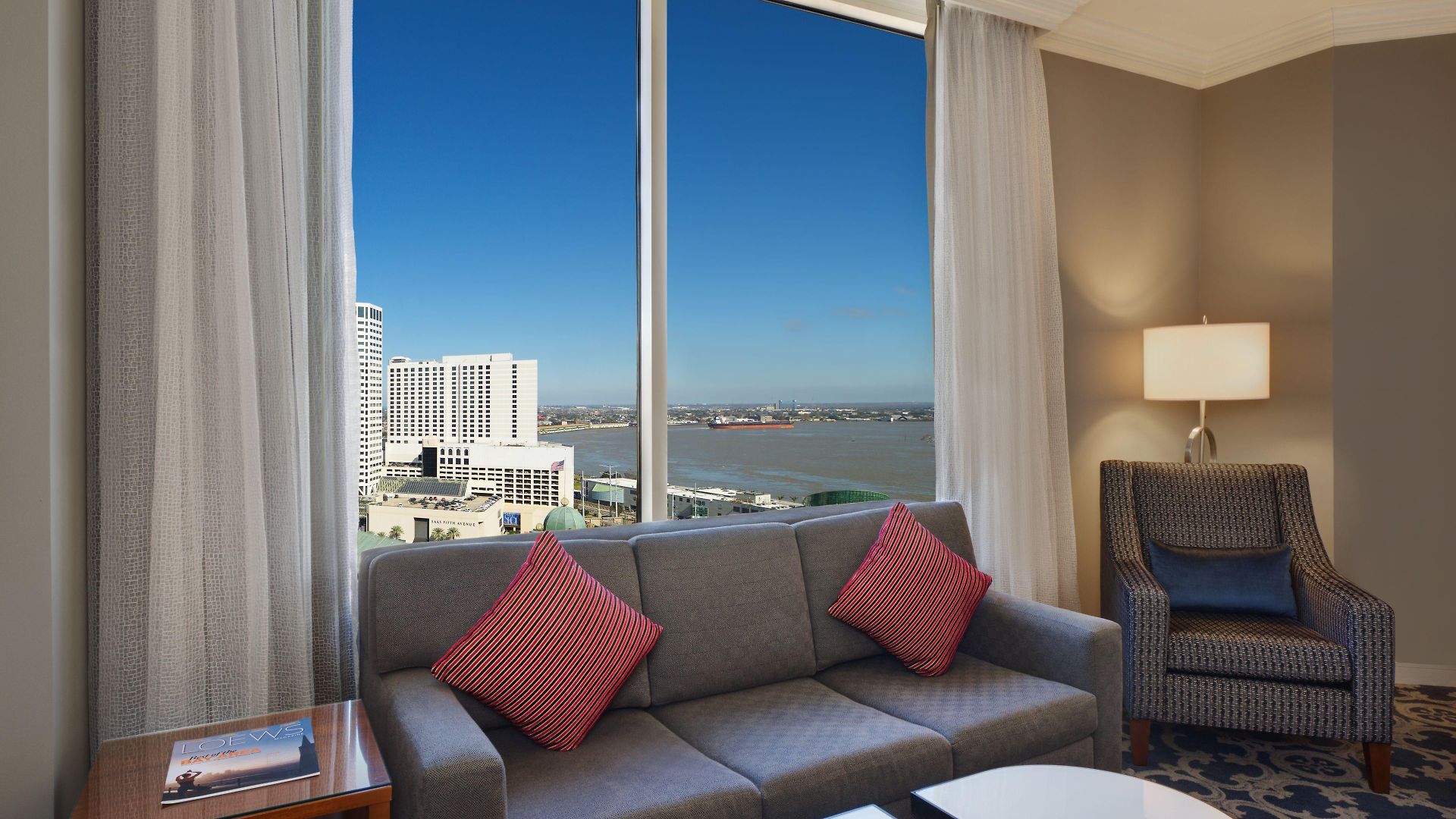 Loews 4*