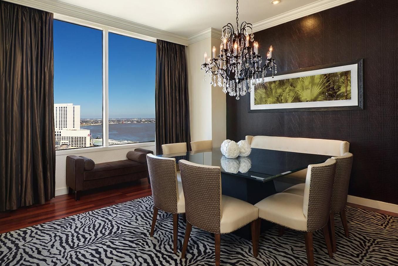 Hotel Loews
